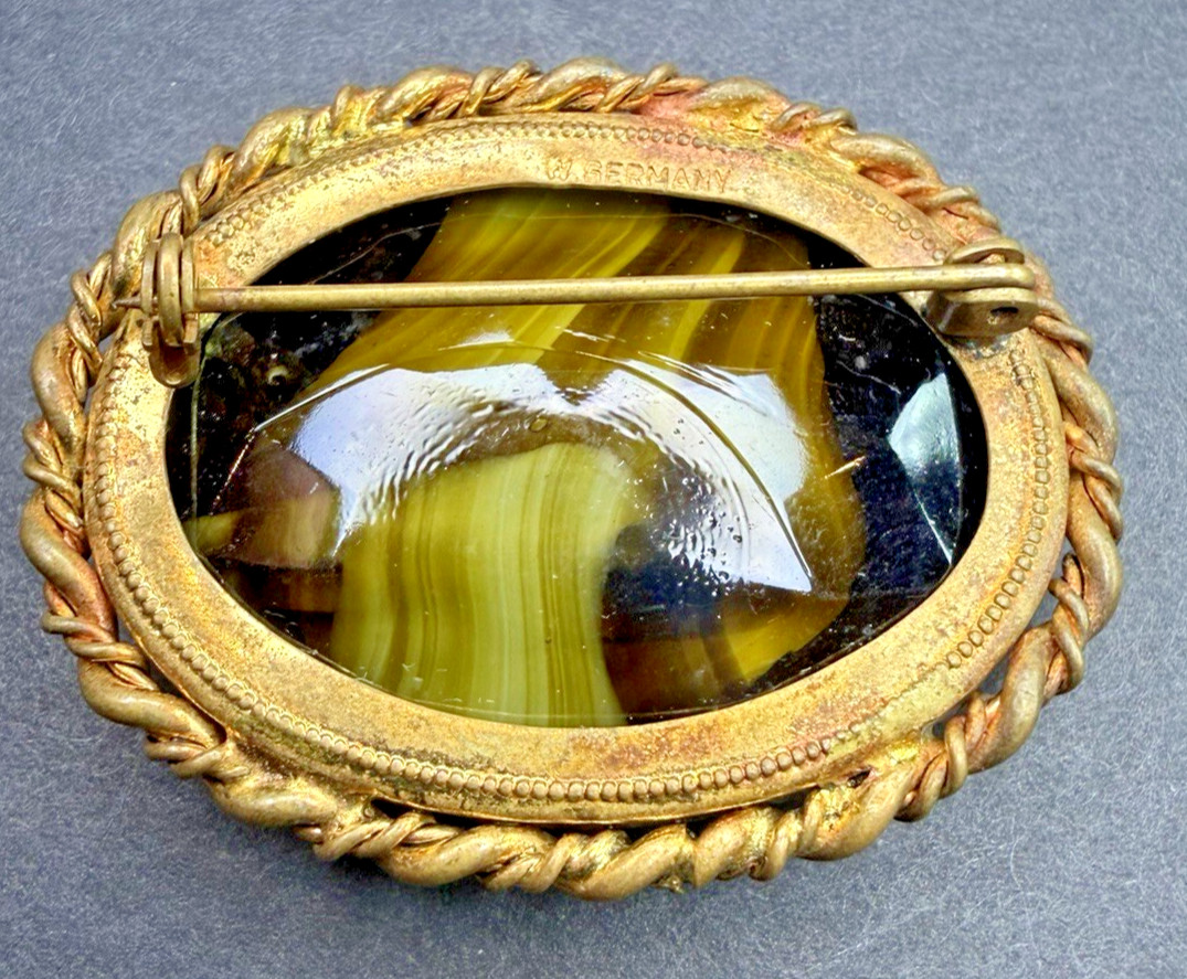 Signed WEST GERMANY Art Glass GREEN SLAG GLASS CABOCHON PIN VTG
