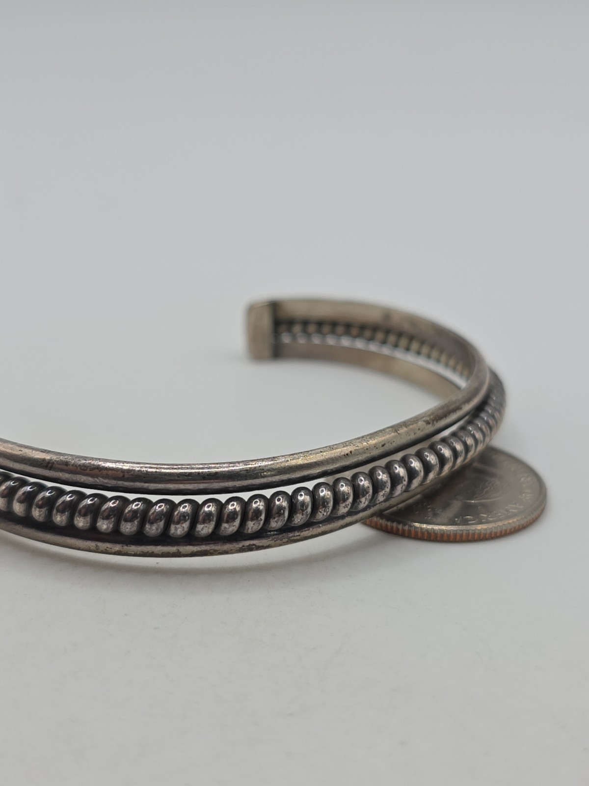 Vintage Sterling Silver 925 Southwestern Cuff Bracelet 6.75″ 20.8g