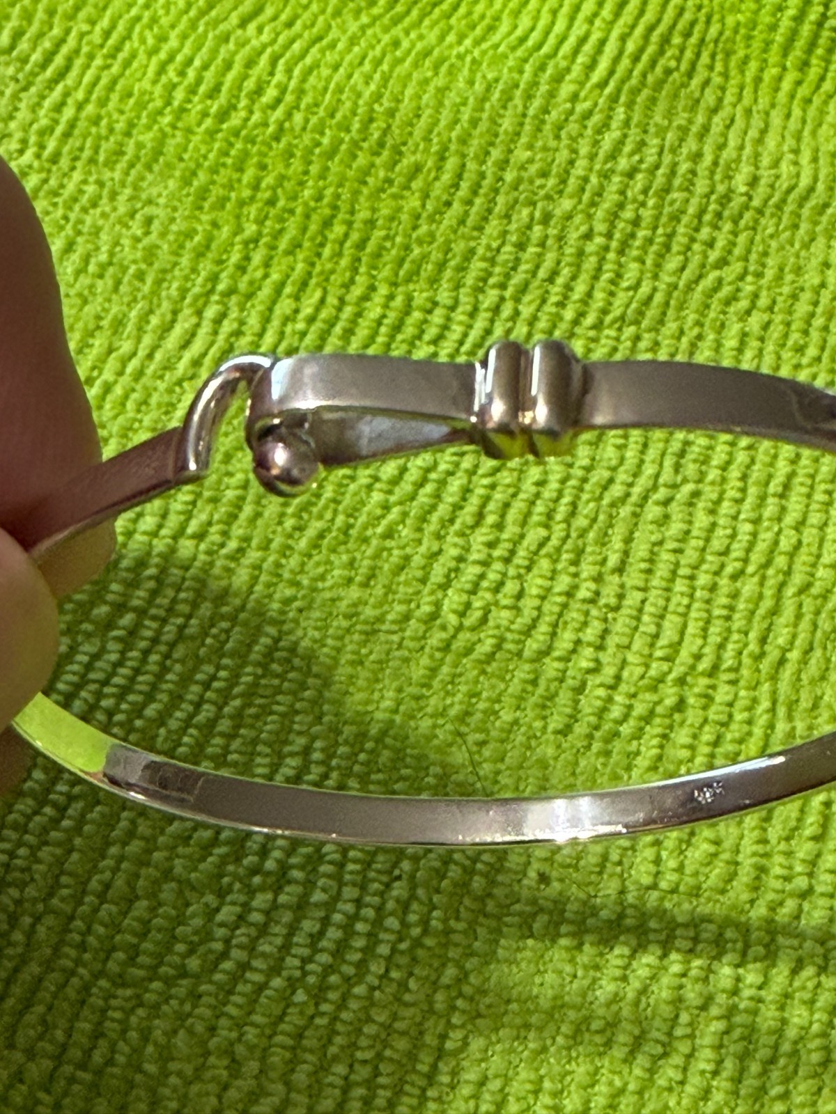925 Sterling Silver Hook and Eye Bangle Bracelet Cape Cod Style Loop Cuff 9g