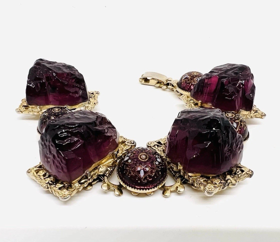Chunky Purple Molded Glass & Lava Rock 3D Book Chain Bracelet Vintage Jewelry