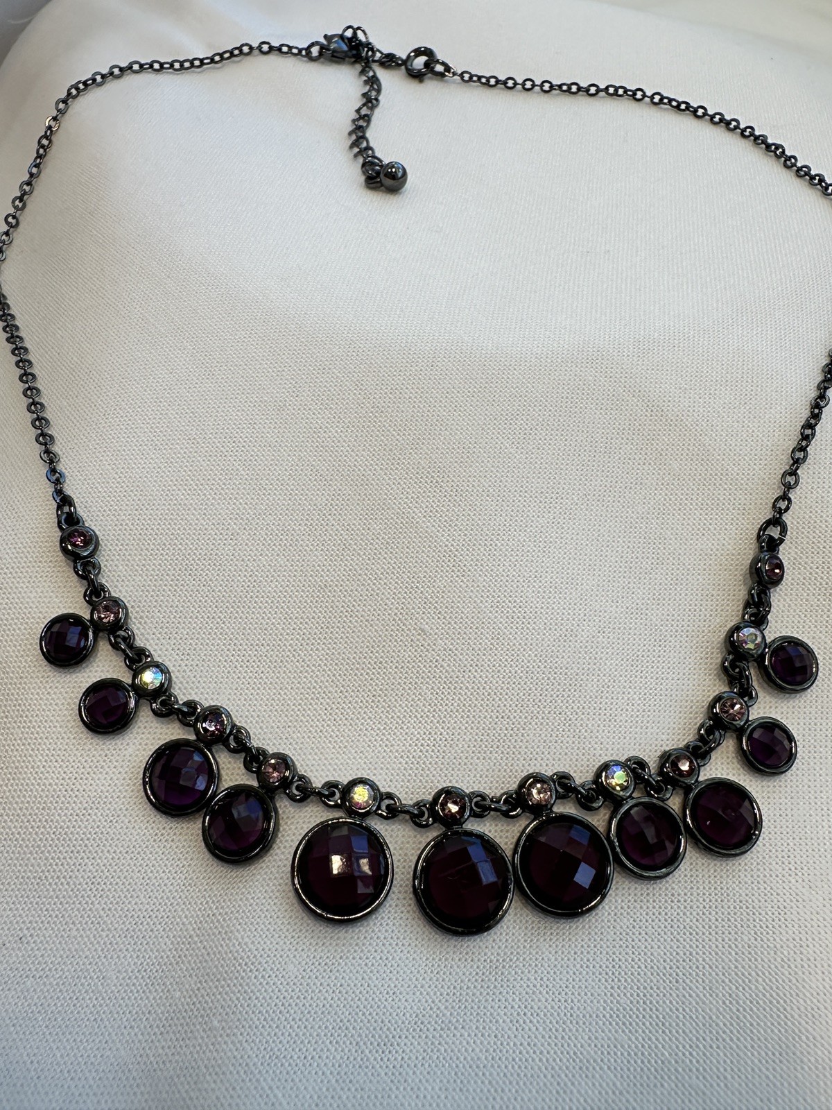 Vintage Avon Dark Purple Faceted Dark Grey Chain Necklace w Matching Earrings