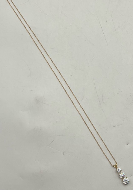 VINTAGE 14k Gold CHAIN necklace w CZ PENDANT in 14 k, marked 14k JCM, 1.61 grams