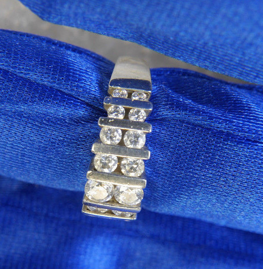 Anniversary CUBIC ZIRCONIA Estate 0.925 Sterling Silver BAND RING sIze 5.5