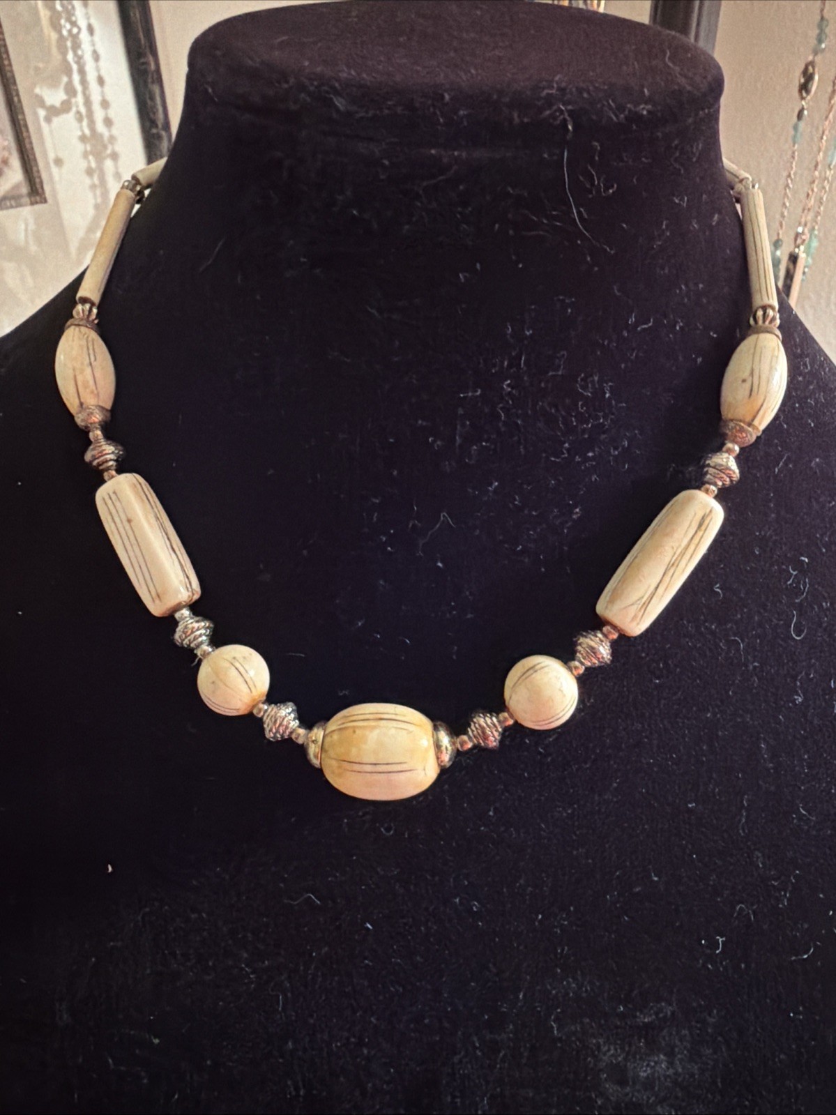 Vintage jewelry Necklace Metal wood Bone handcrafted Art custom C1930-40
