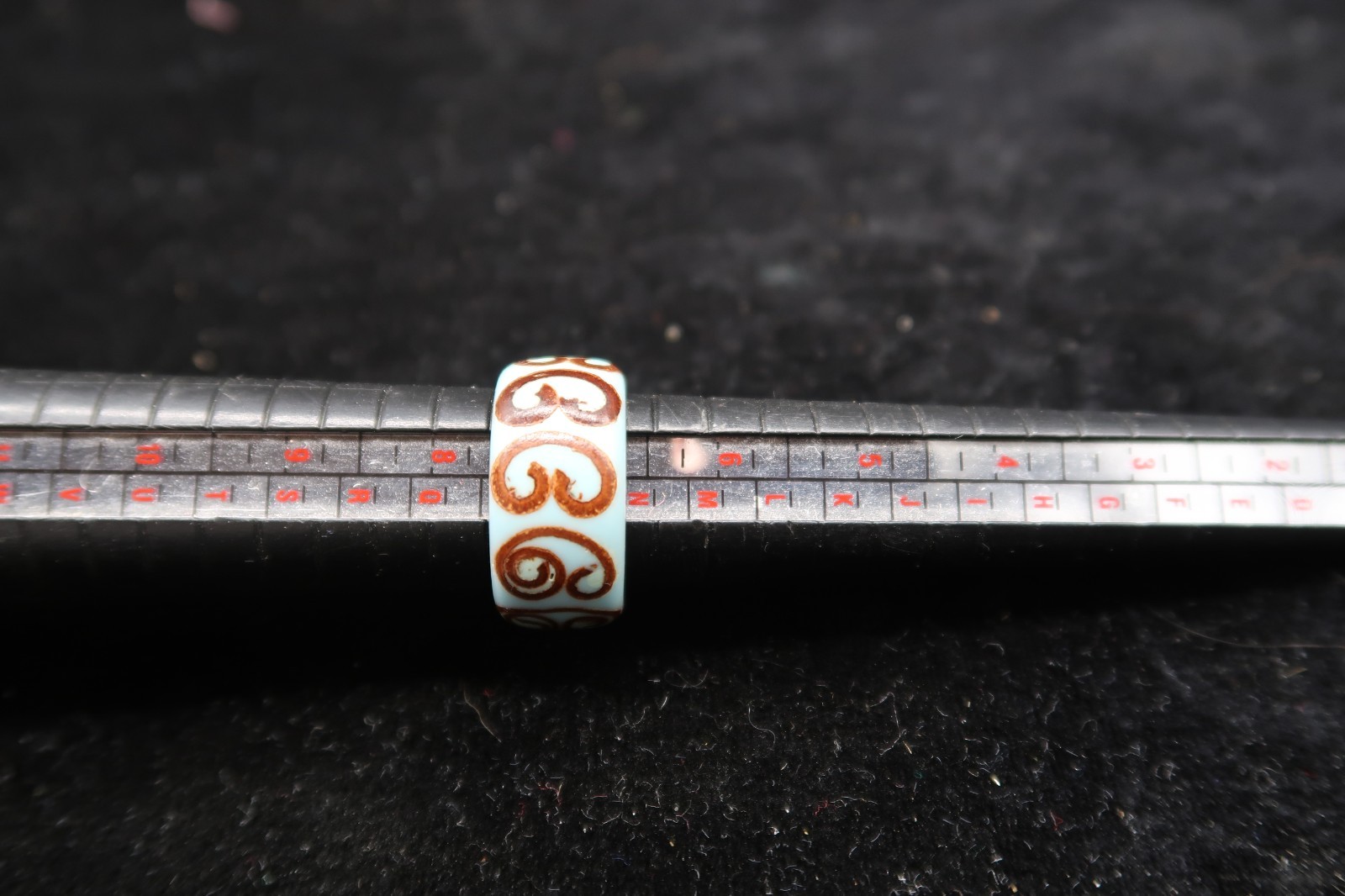 Vtg Enamel Over Acrylic Resin Ring Robin Egg Blue w/ Brown Swirl Accents Pretty