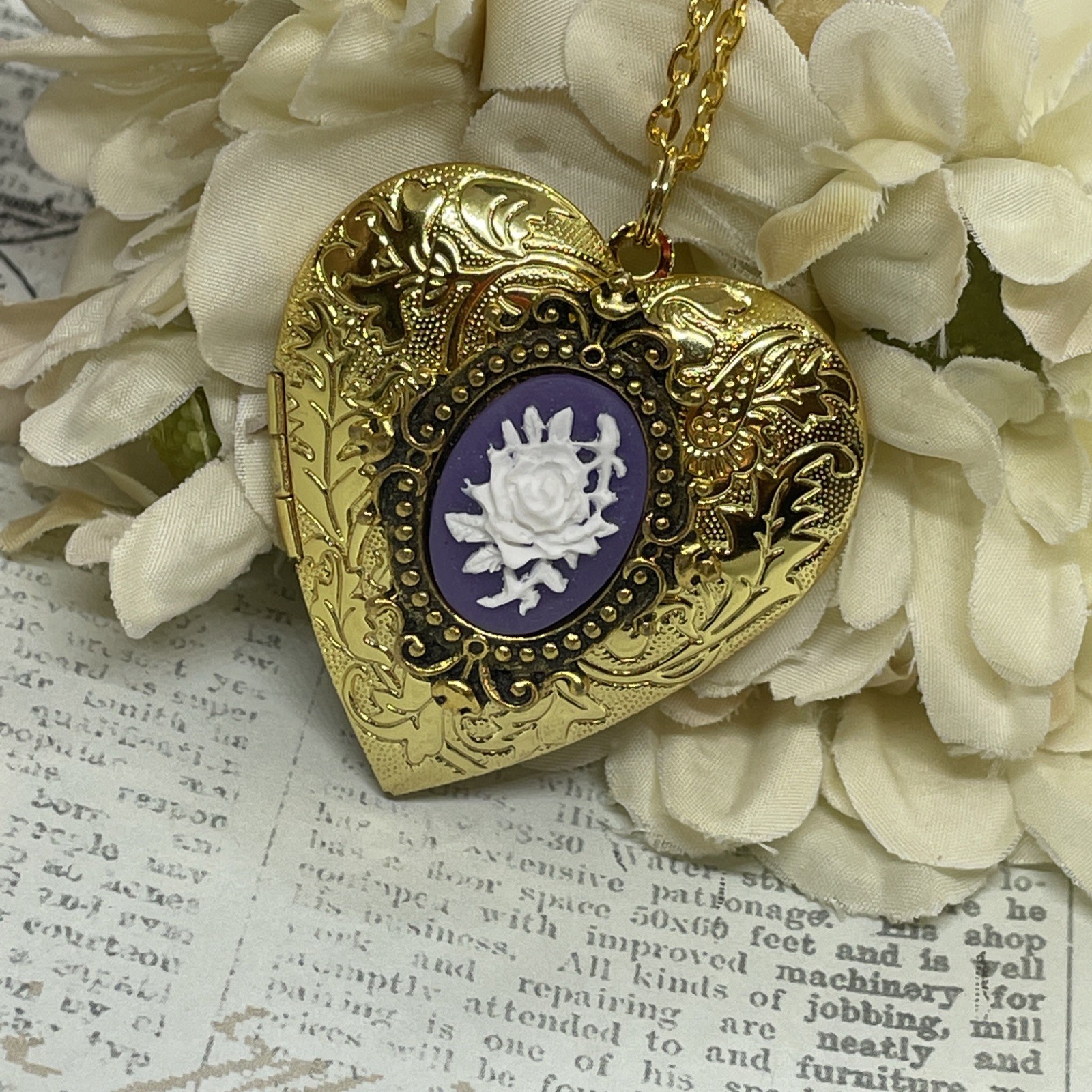 Gold Heart Locket Photo Birthday Anniversary Wedding Purple Rose Cameo Necklace