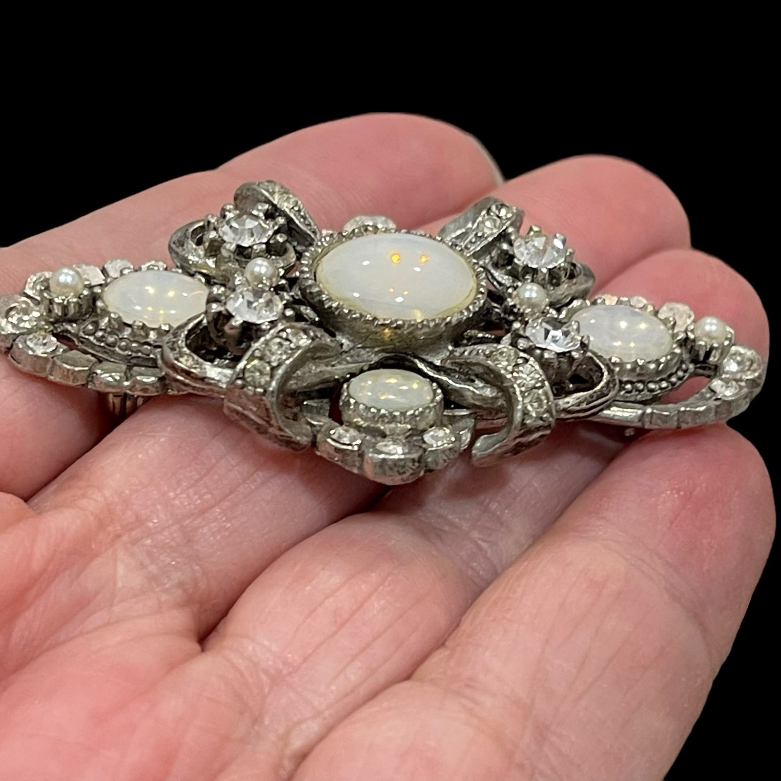 Vtg Opaline Glass Brooch Cabochon Stone Collar Pin Regal Style Antique Moonglow