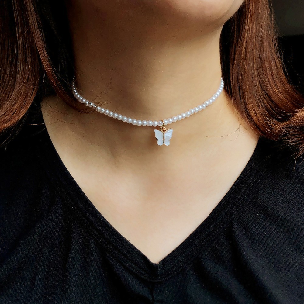 Elegant European & American Opal Bow Knot Pearl Necklace for Women