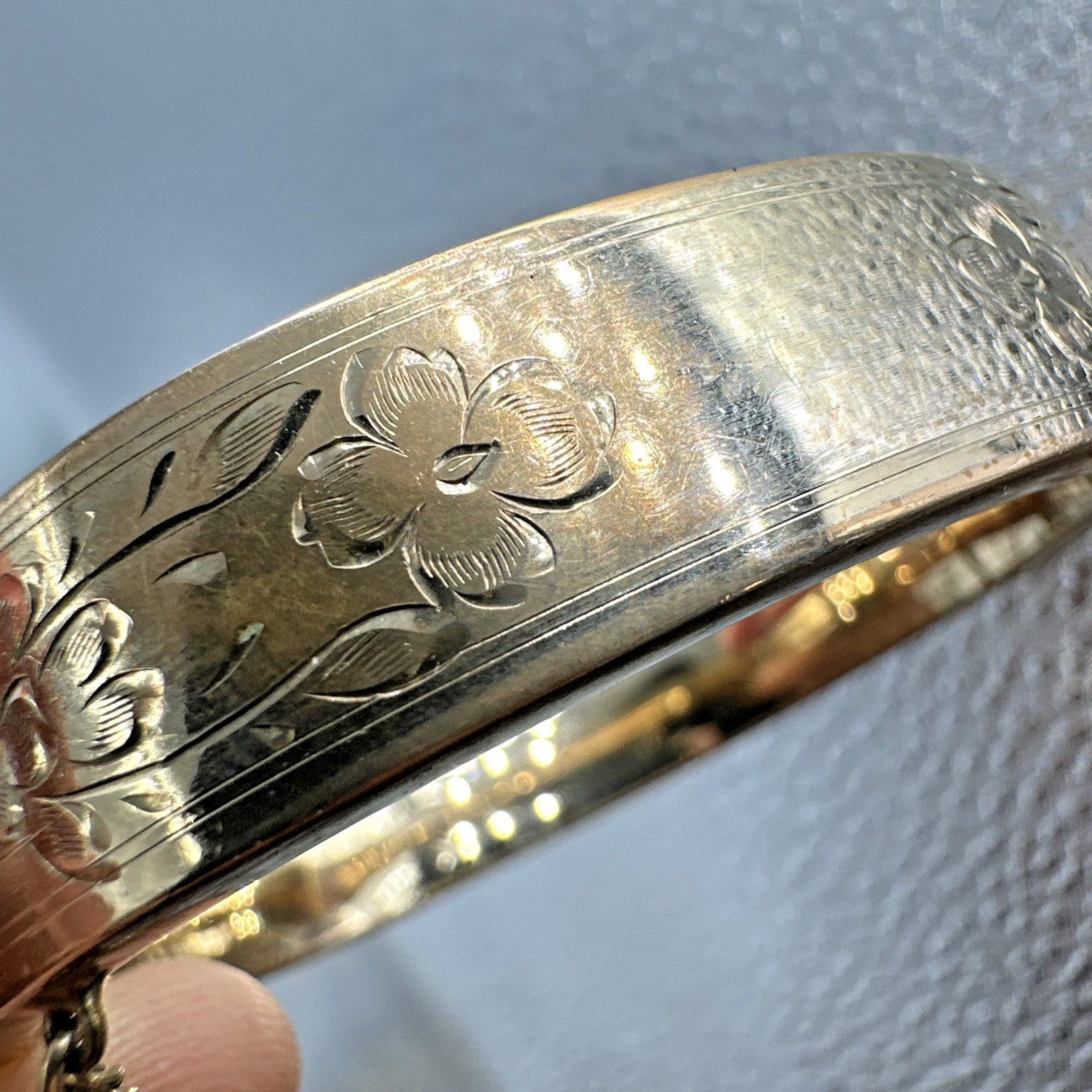 Vintage B.A. Ballou 1/20 12K Gold Filled Cuff Hinged Bracelet 22.3g, 12mm Sz 6.5