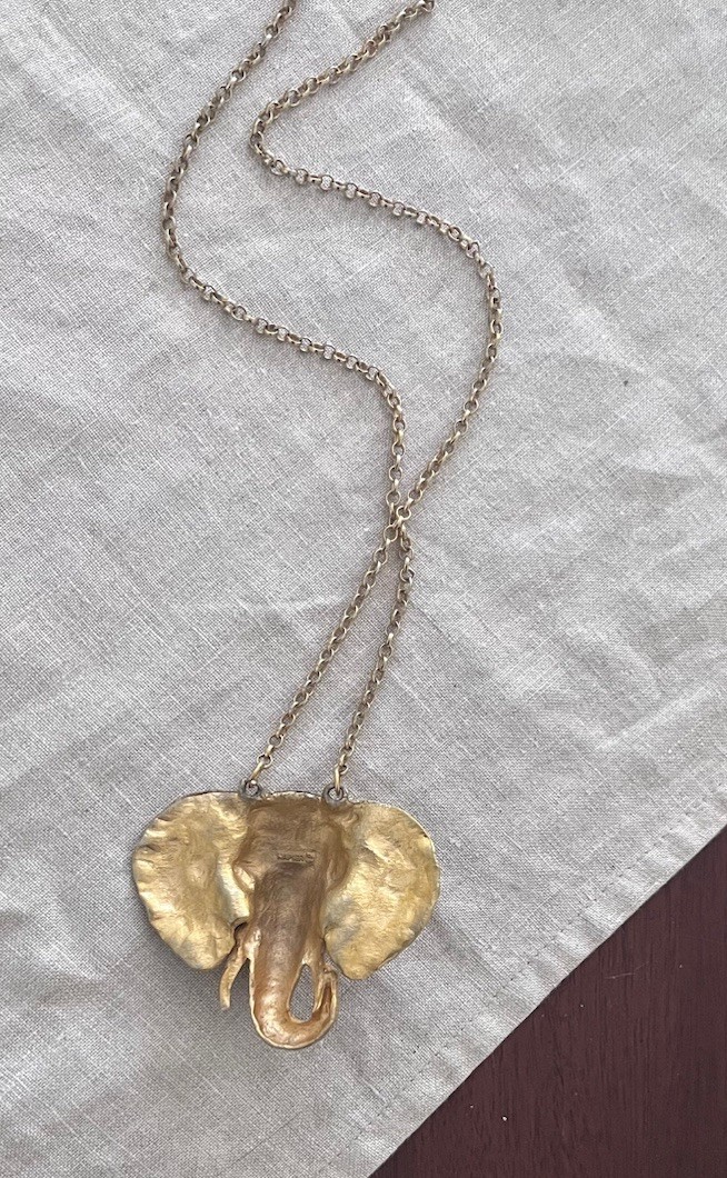 Vintage Signed Napier Large Gold Elephant Head Pendant Chain Link 24” Necklace