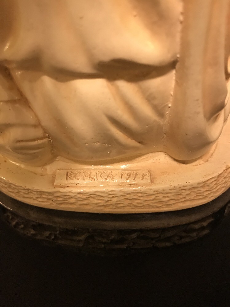 Beautiful Vintage Buddha Signed Figuring Damaged