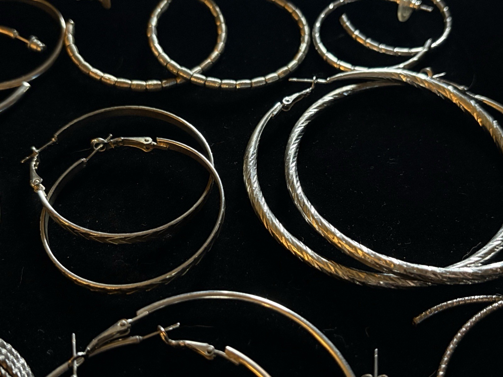 14 Pairs Assorted Vintage Hoop Earrings Various Sizes And Styles Silver Tone