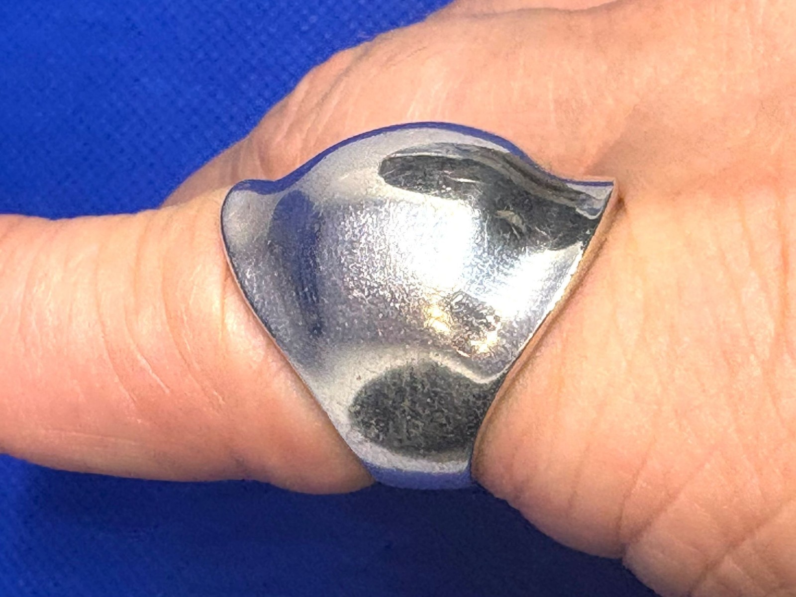 Y70 Turtle Shield Modernist 10.84g 1970 Vintage 925 Sterling Silver Ring Size 7