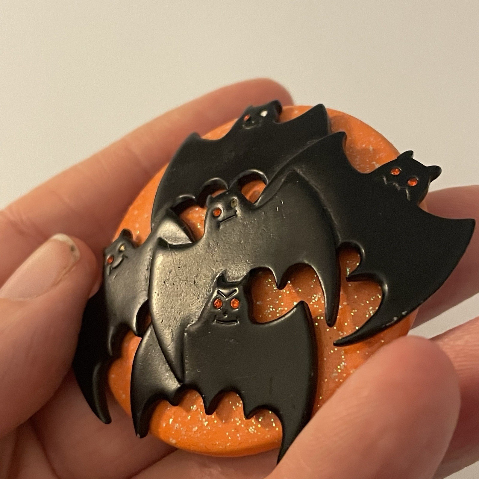 AJMC Creepy Creatures Halloween Bat Rhinestone Eyes Brooch Pin-some eyes missing