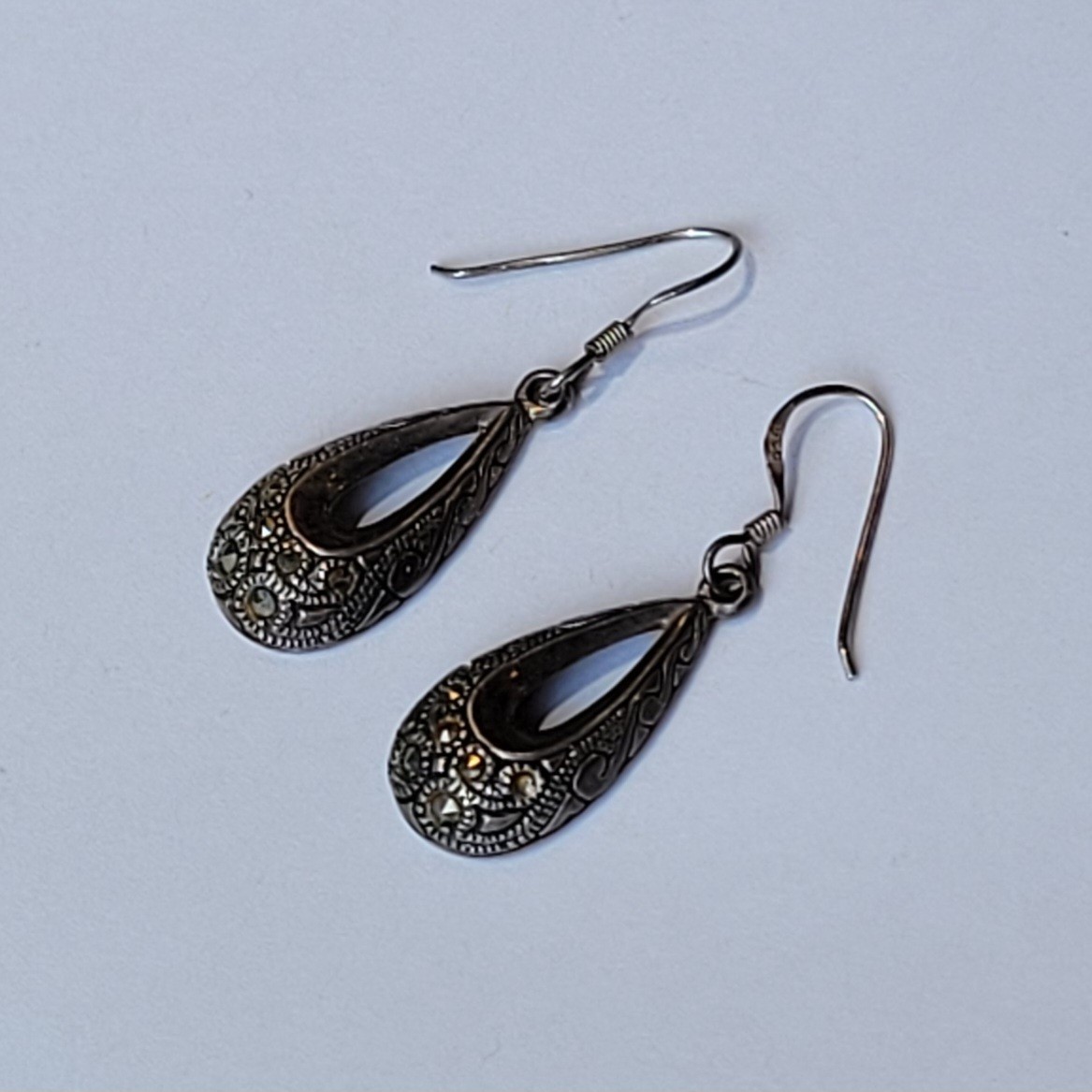 Sterling Silver Ornate Teardrop Shaped Earrings Pierced With Wire Hook Vintage