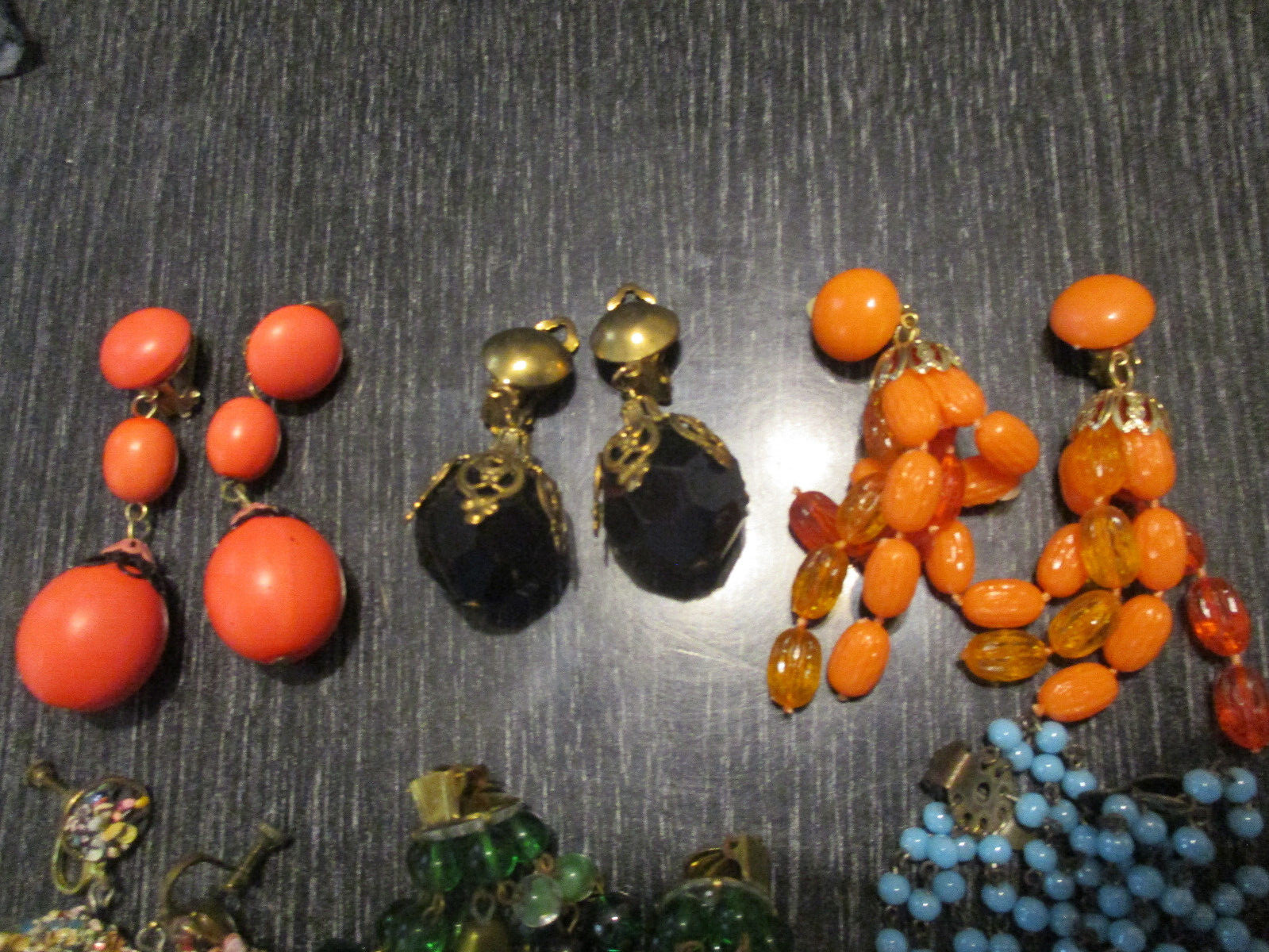 Lot 15 Vtg Estate Assorted Styles Sizes Chandelier Screwback Clip Earrings!46