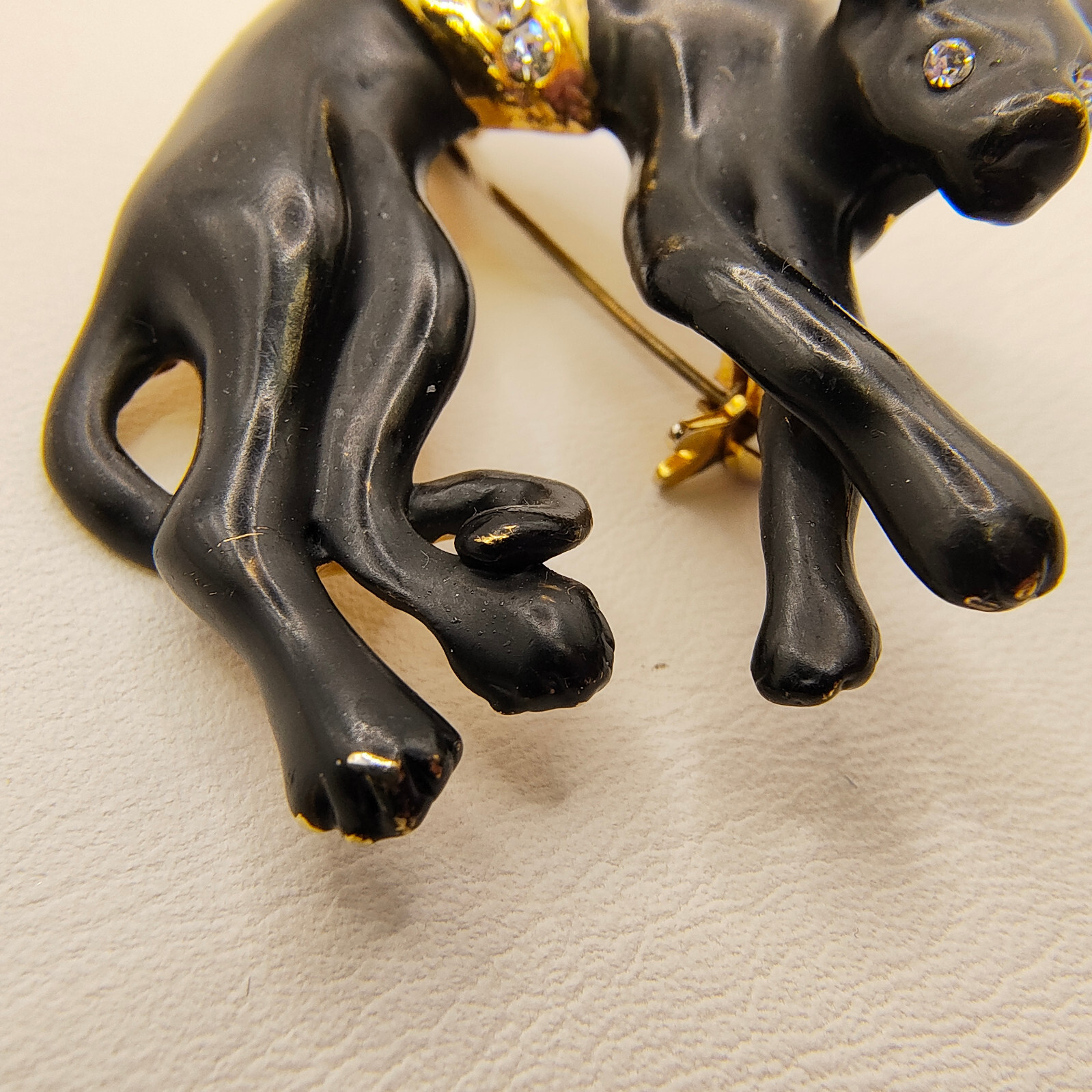 Vintage Black Panther Brooch Pin Enamel Gold Tone White Rhinestone Puma Jaguar