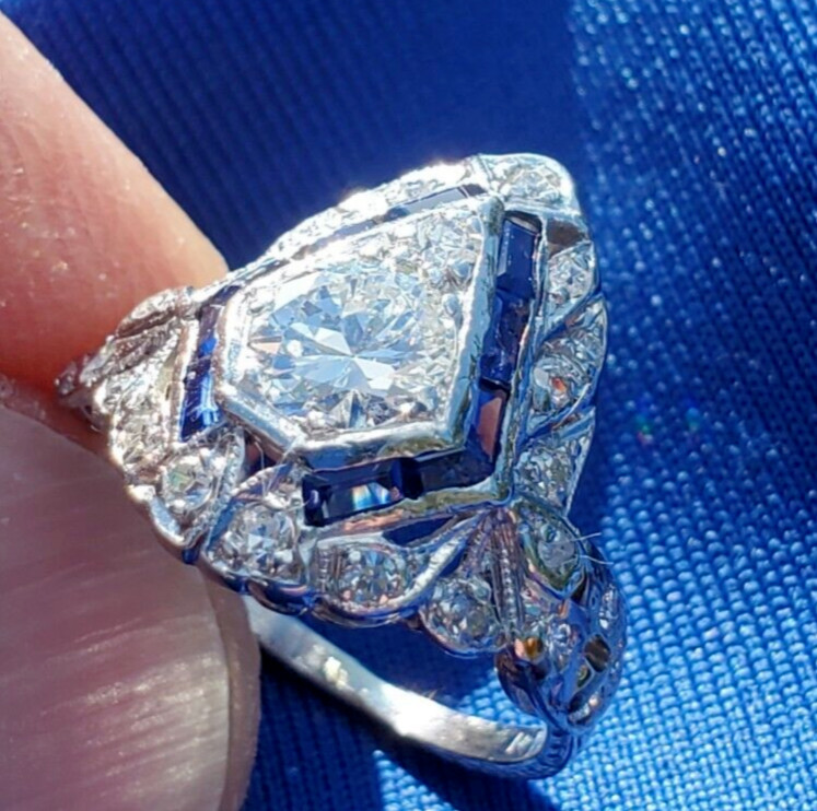 Original EARTH MINED DIAMOND Deco Engagement Ring PLATINUM Statement Solitaire 5