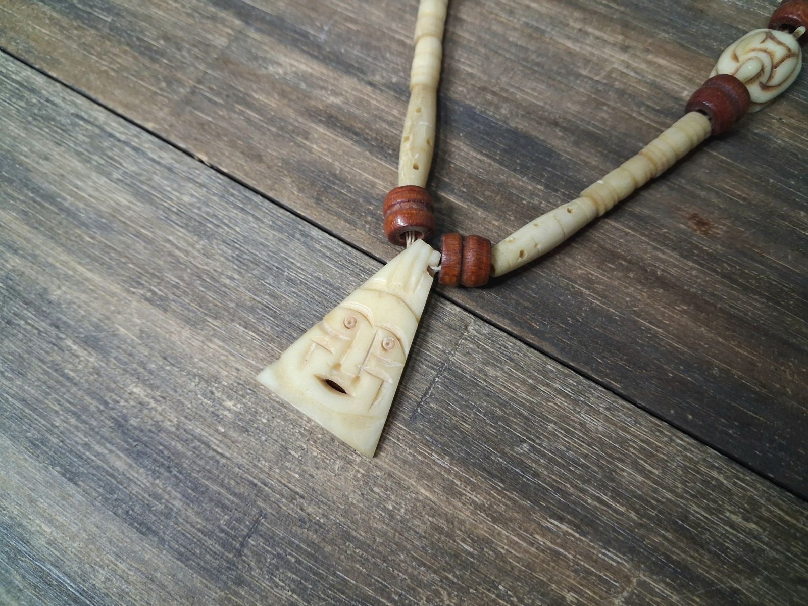 Vintage Tribal Style Necklace Wooden Other Unknown Carved Turtle Ancestral Mask