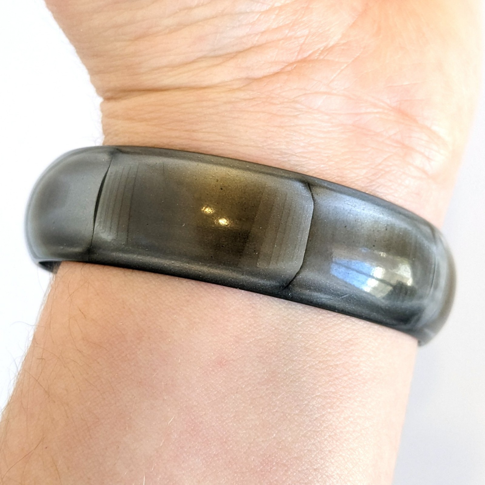 Vintage Silvery Dark Smokey Grey Pearlescent Moonglow Lucite Bangle Bracelet