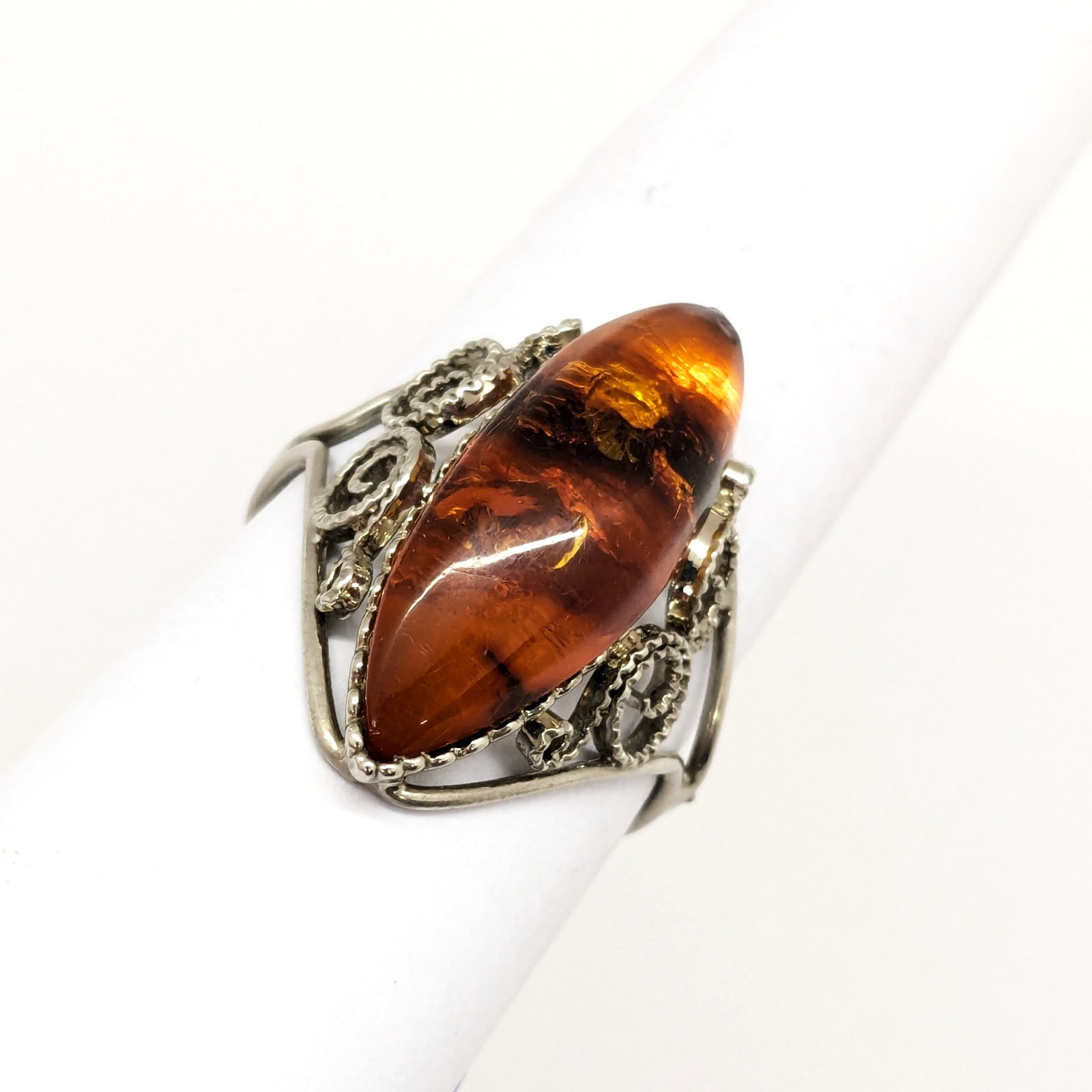 Vintage Elegant Soviet RING with Bright Natural Amber -size: 9.5US (19.5mm) #121