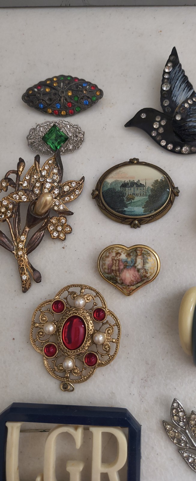 Vintage & Antique Deco Brooch Variety Craft Lot Pot Metal Celluloid Rhinestone