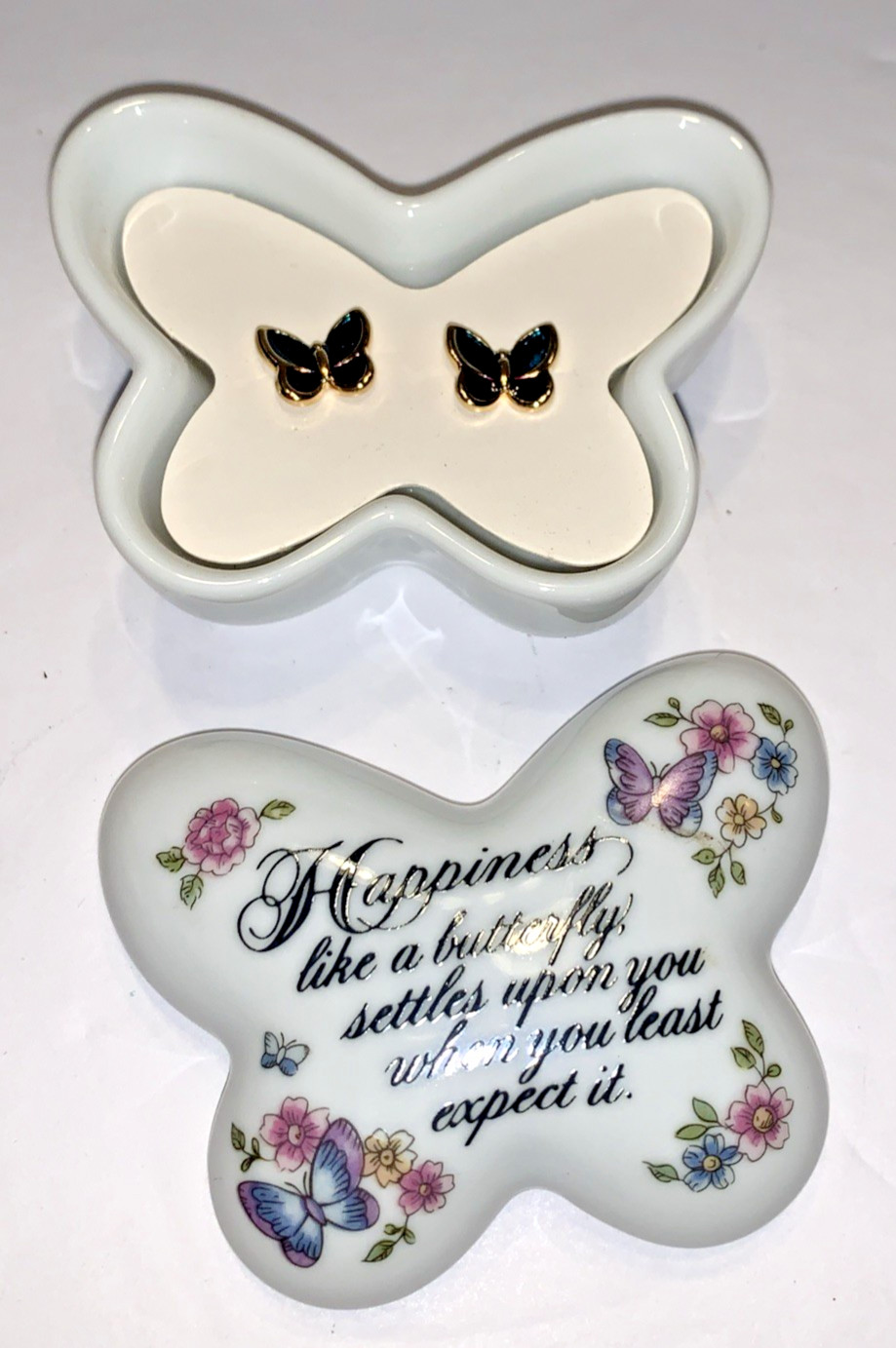 1984 Vintage Avon Porcelain Butterfly Trinket Box & Earrings Happiness