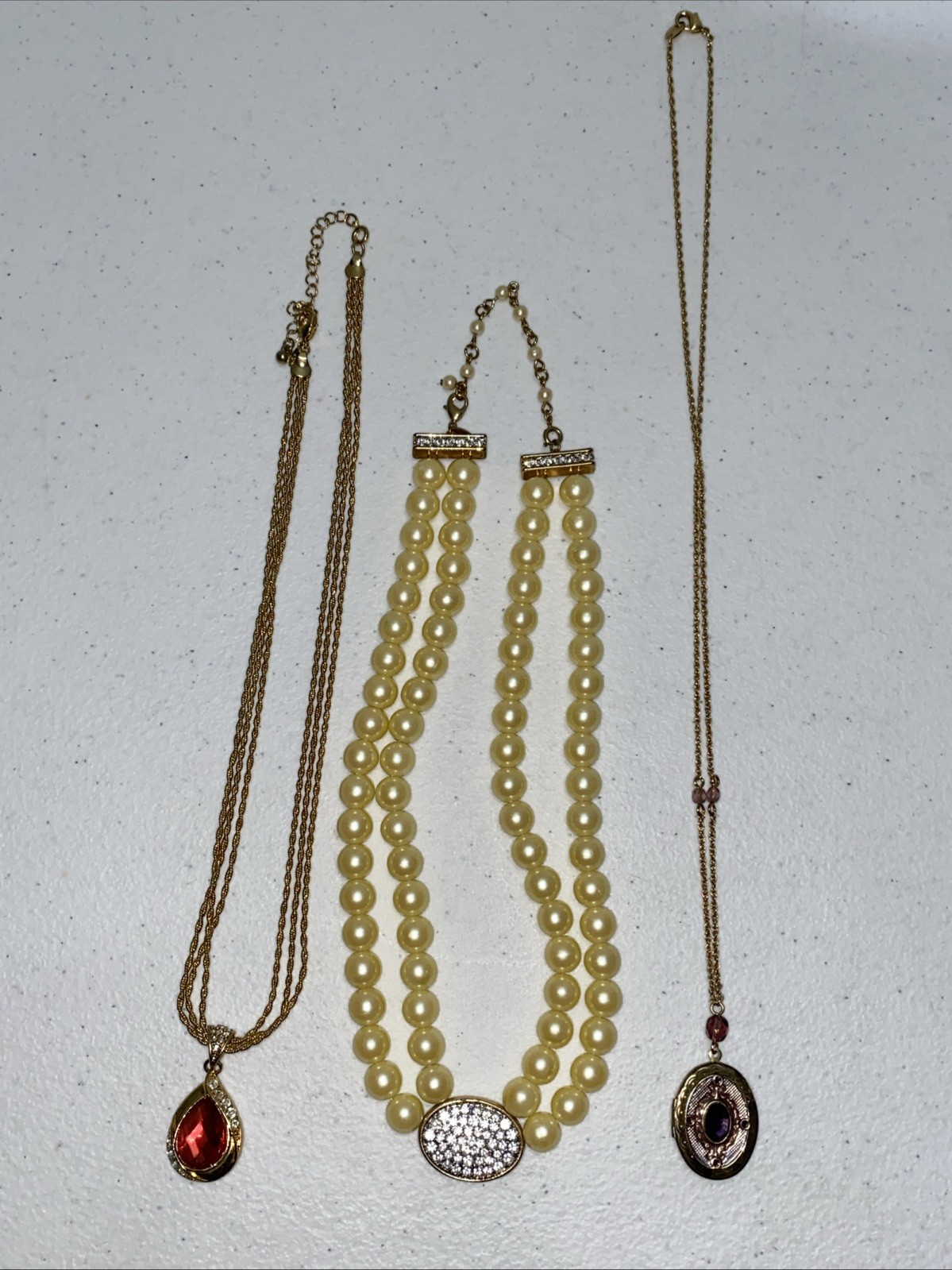 VTG Avon Necklace Lot 3 Presidents Club Gold Tone Gems Gemstones Stones Locket