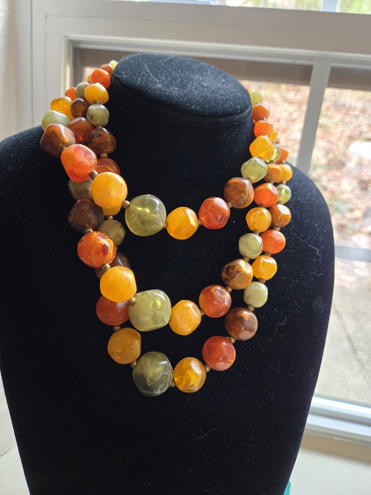 Vintage Swirl Plastic Triple Strand Necklace- great colors