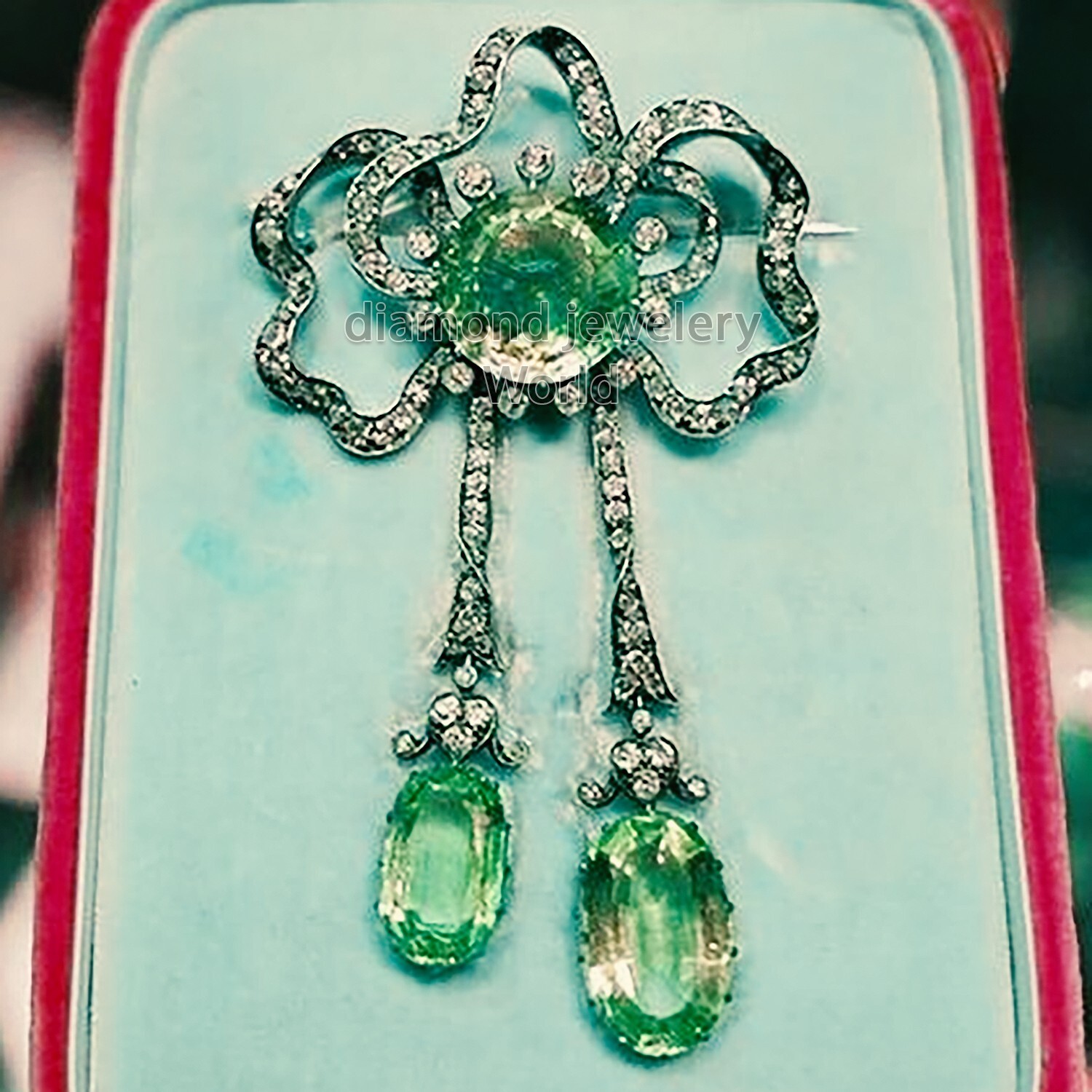 Stunning 2.98ctw Rose Cut Diamond Emerald Studded Silver Vintage Brooch Jewelry