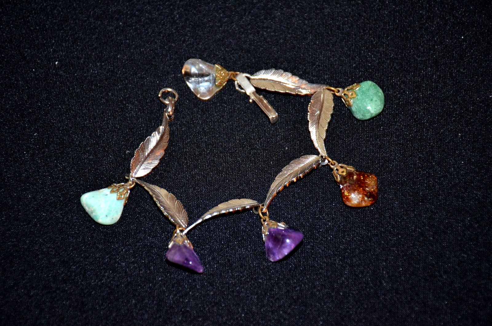 Vintage Silver Tone Feather Leaf and Assorted Gemstones Stone Bracelet 8”