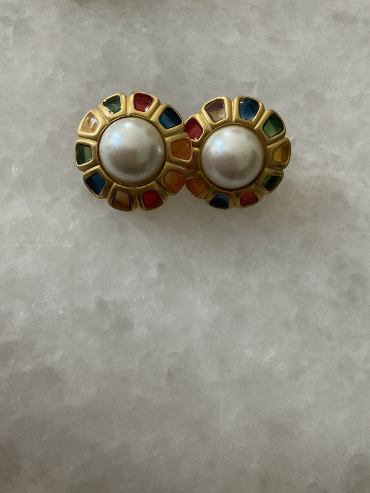 Vintage Anne Klein Gold Tone Faux Pearl Rhinestone Accent Clip On Earrings
