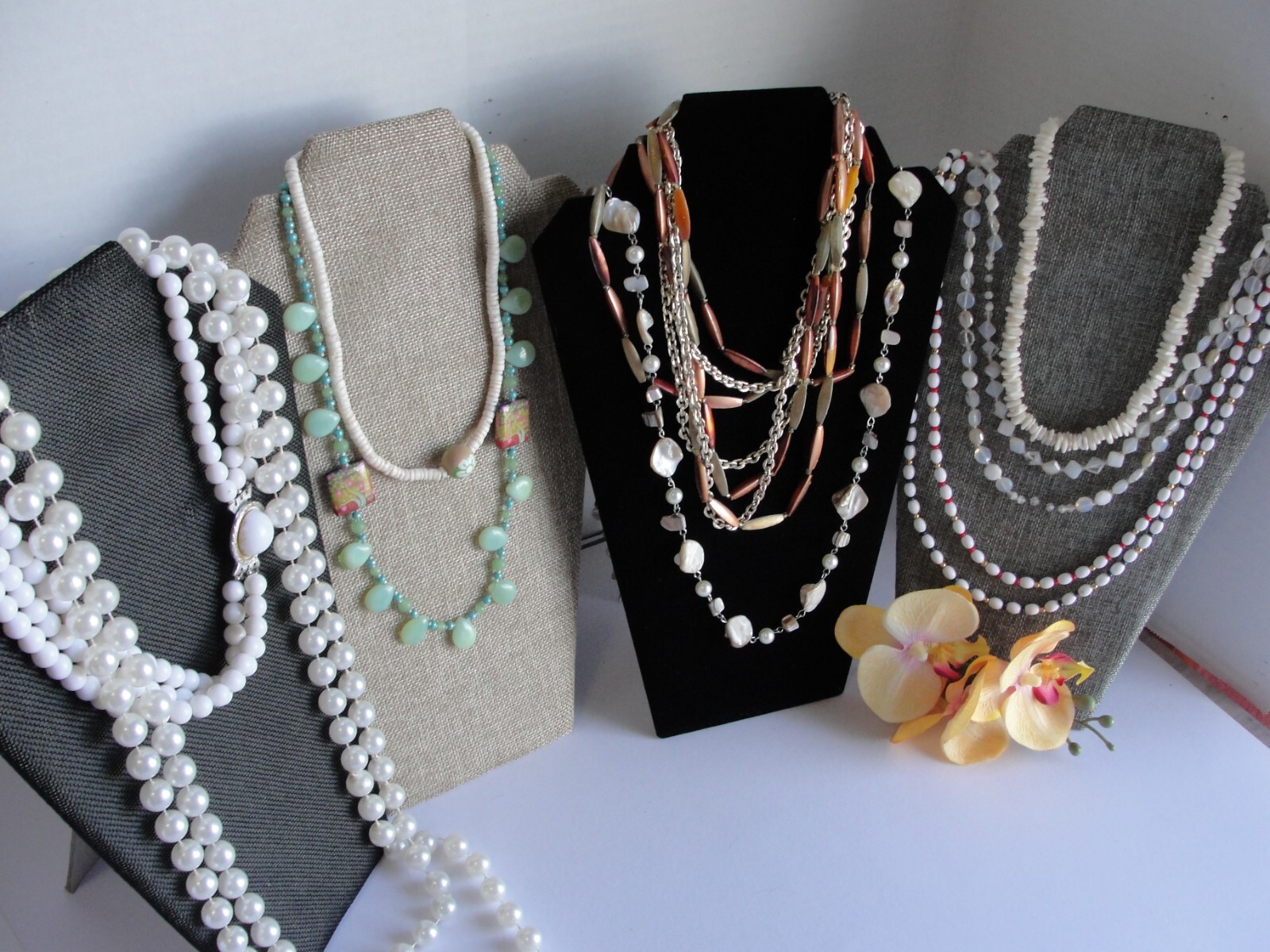Vtg-Mod Jewelry Lot Necklaces Japan Hong Kong Evoke Puka Shell MOP Faux Pearl