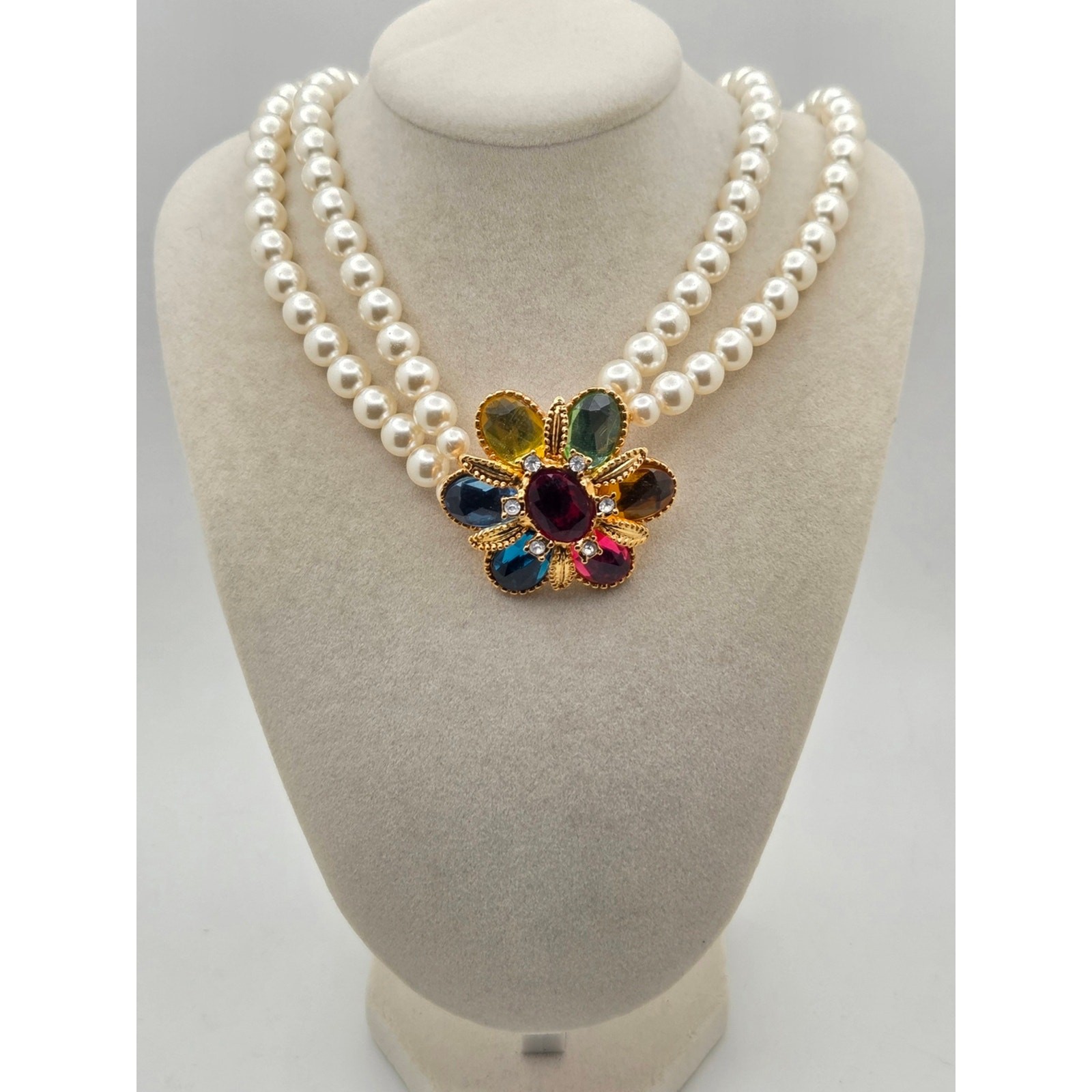 Vintage Style Multi-Color Cabochon Flower & Faux Pearl Double Strand Necklace –