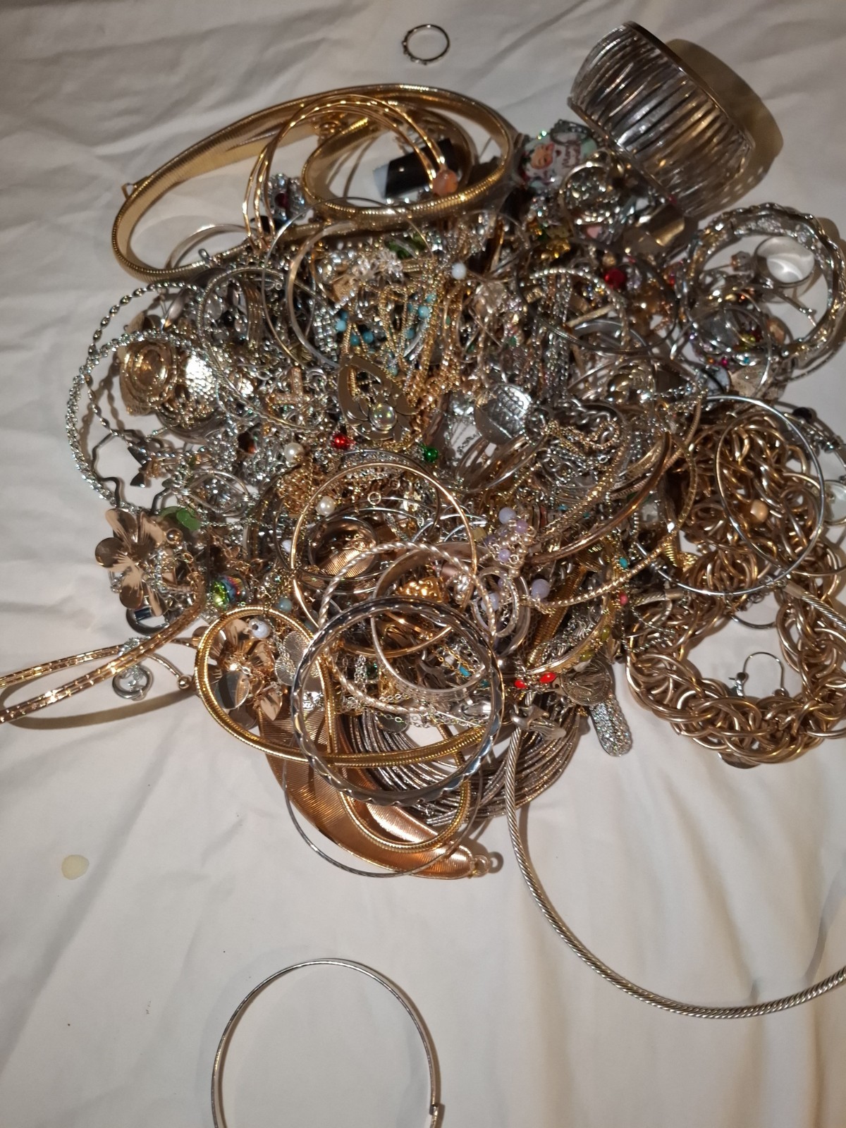 Unsearched Jewelry Lot Vintage to Modern 7 Lb