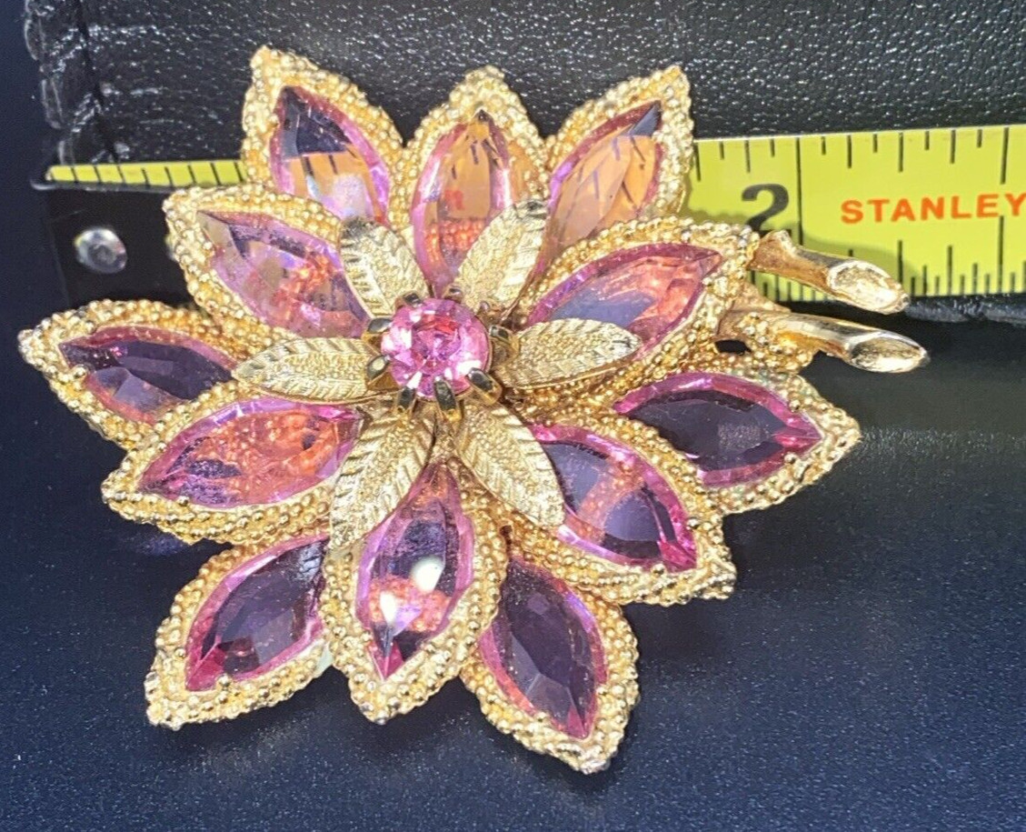 Vtg Flower Brooch Pin Gold Tone Filigree Layered Light Pink Crystals Barbiecore