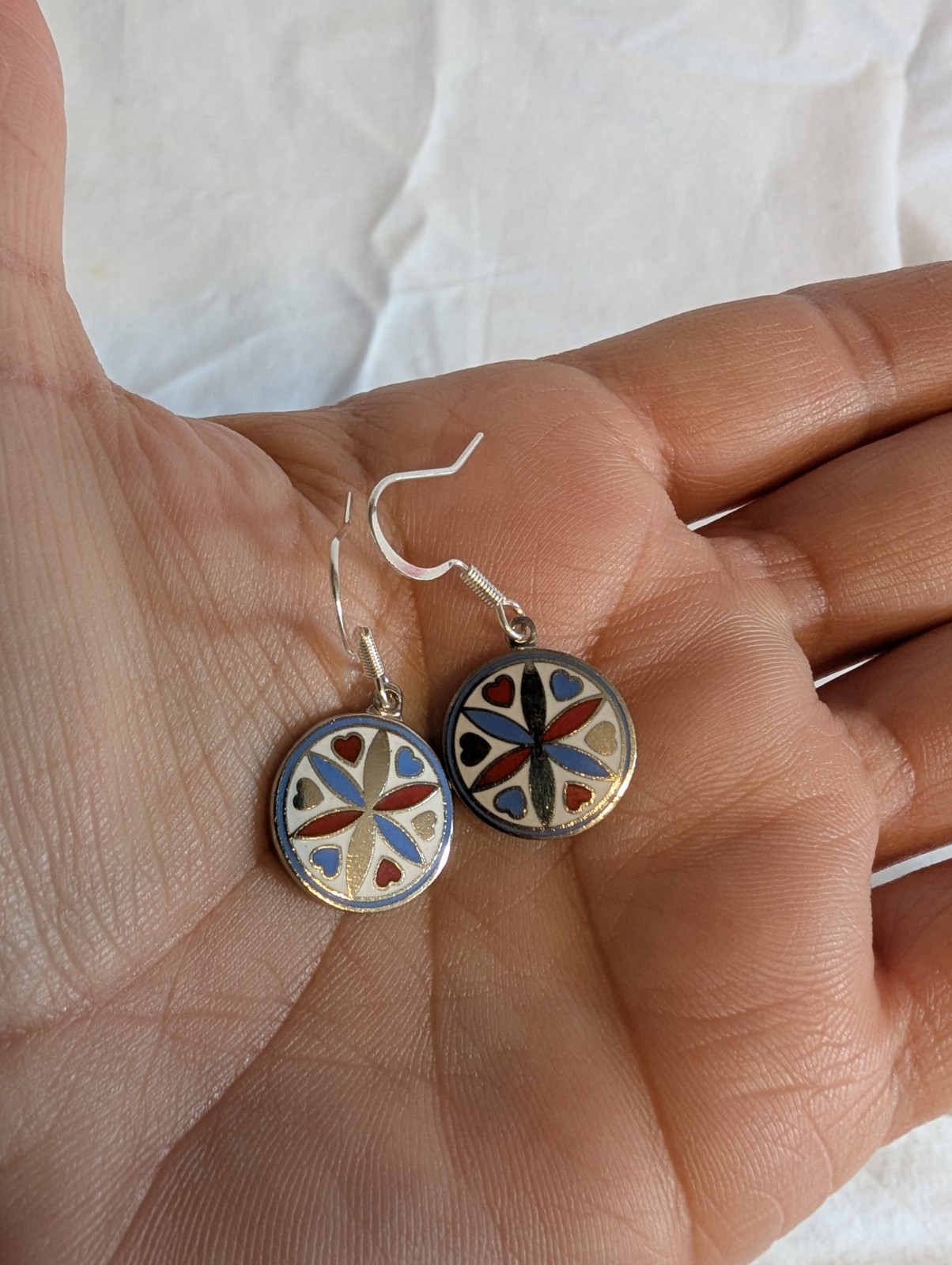 Hoffman Pennsylvania Dutch Quilt Folk Art Hex Sign Compass Rose Enamel Earings
