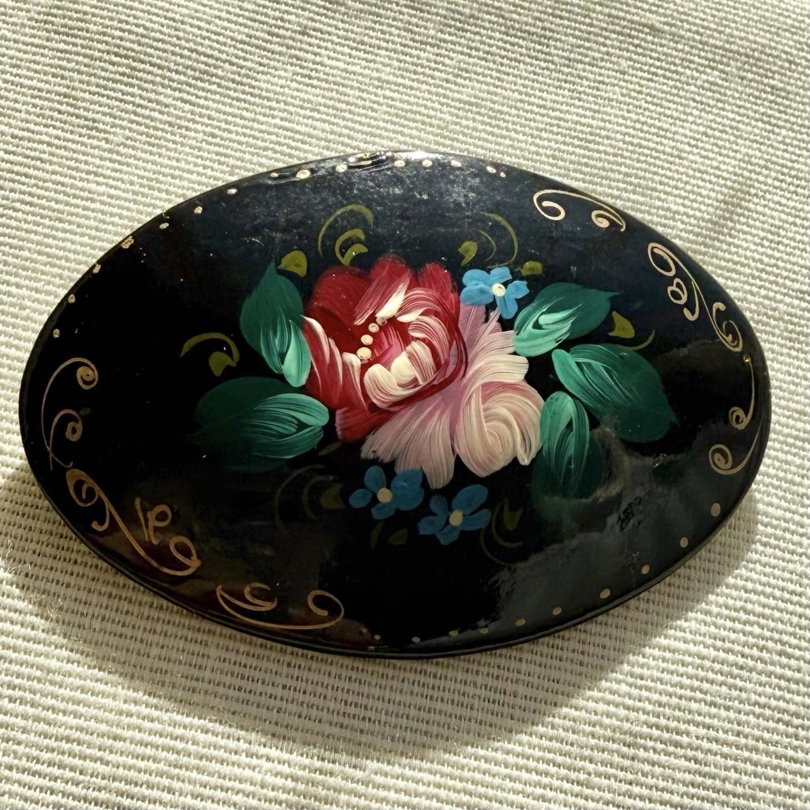 Russian Hand Painted Brooch Pin Black Lacquer Pink Rose And Forget Me Nots Vtg