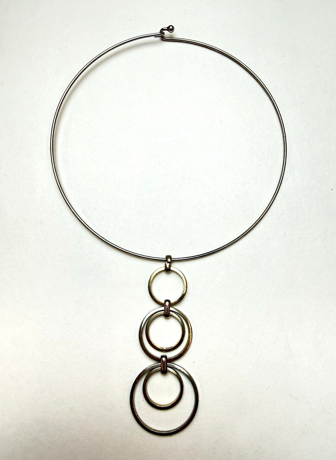 Vintage Wire Hoop Choker Necklace 1960s-1970s
