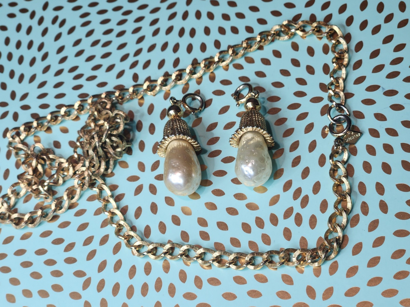 VTG Sarah Cov Parade Baroque Faux Pearls Detachable Pendants gold tone necklace