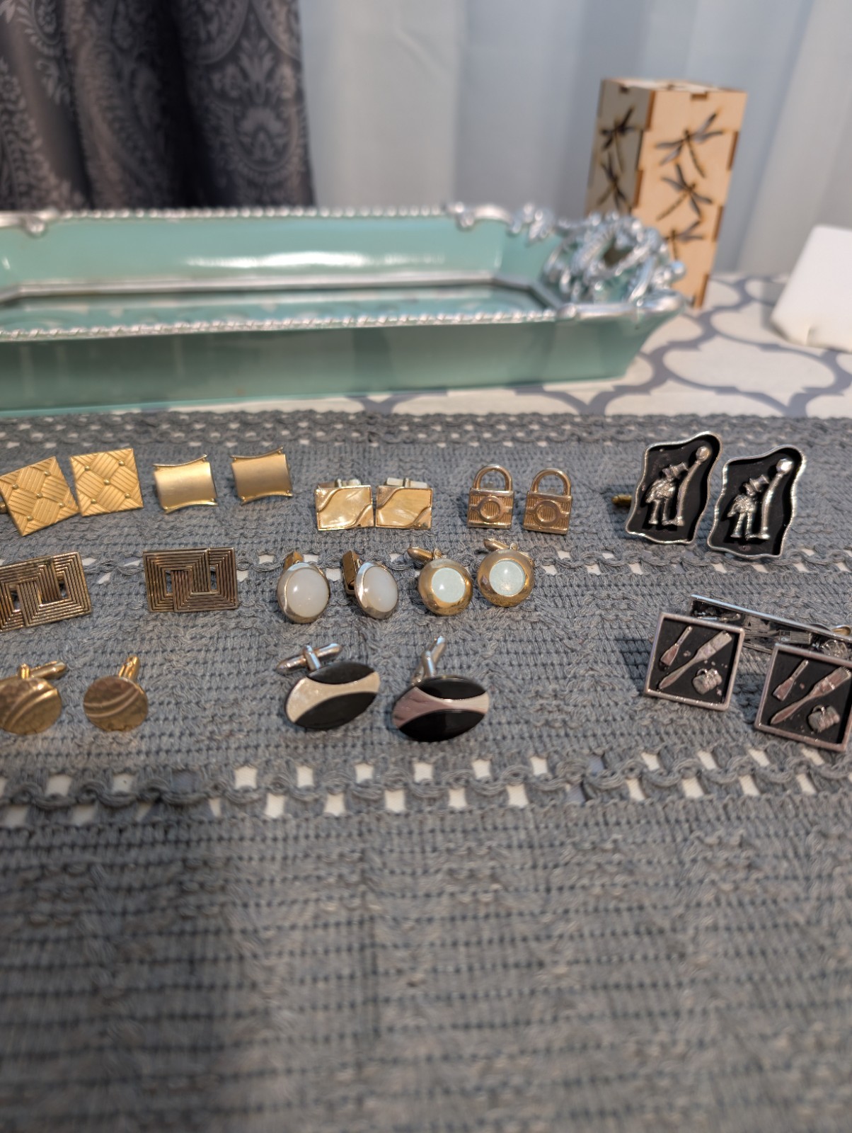 Swank Men’s Mixed Lot Cufflinks & Tie Bar Set. 13 pairs Metal Gold/Silver/Black