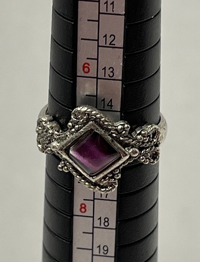 Vintage Silver Tone Ring With Purple Gem Stone Size 6.75 Marked India
