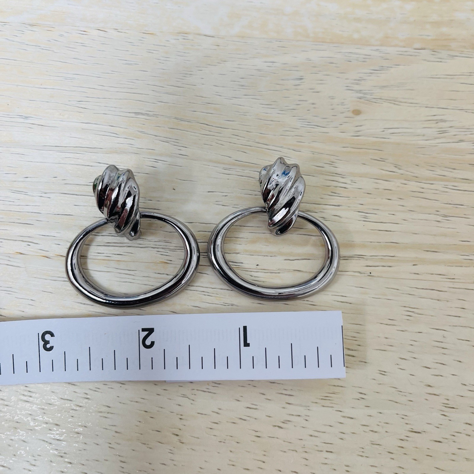 Vintage Knotted Knocker Earrings Silver Tone Pierced. Studs