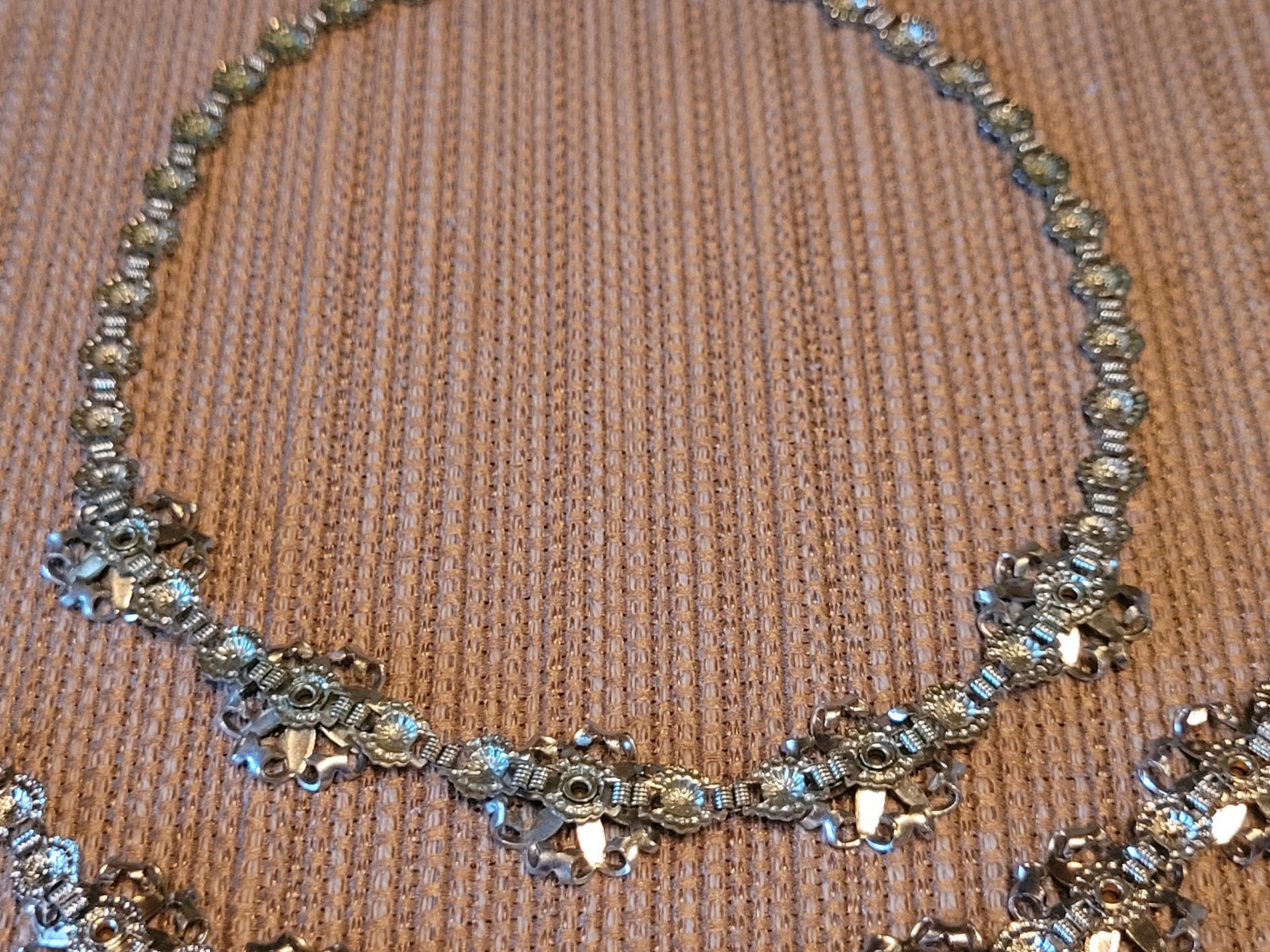 Vtg Wedding Jewelry SET Blue Choker Necklace Bracelet 15″ Silver Tone Flower