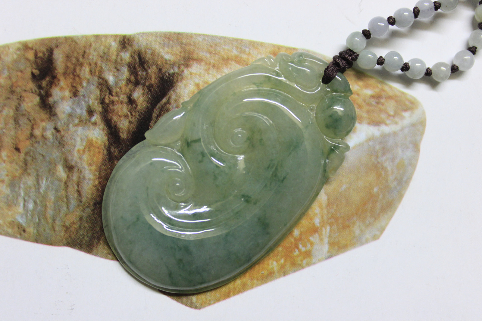 CERTIFIED Grade A Natural Jade Icy Green Jadeite Ruyi Pendant RARE #P1065
