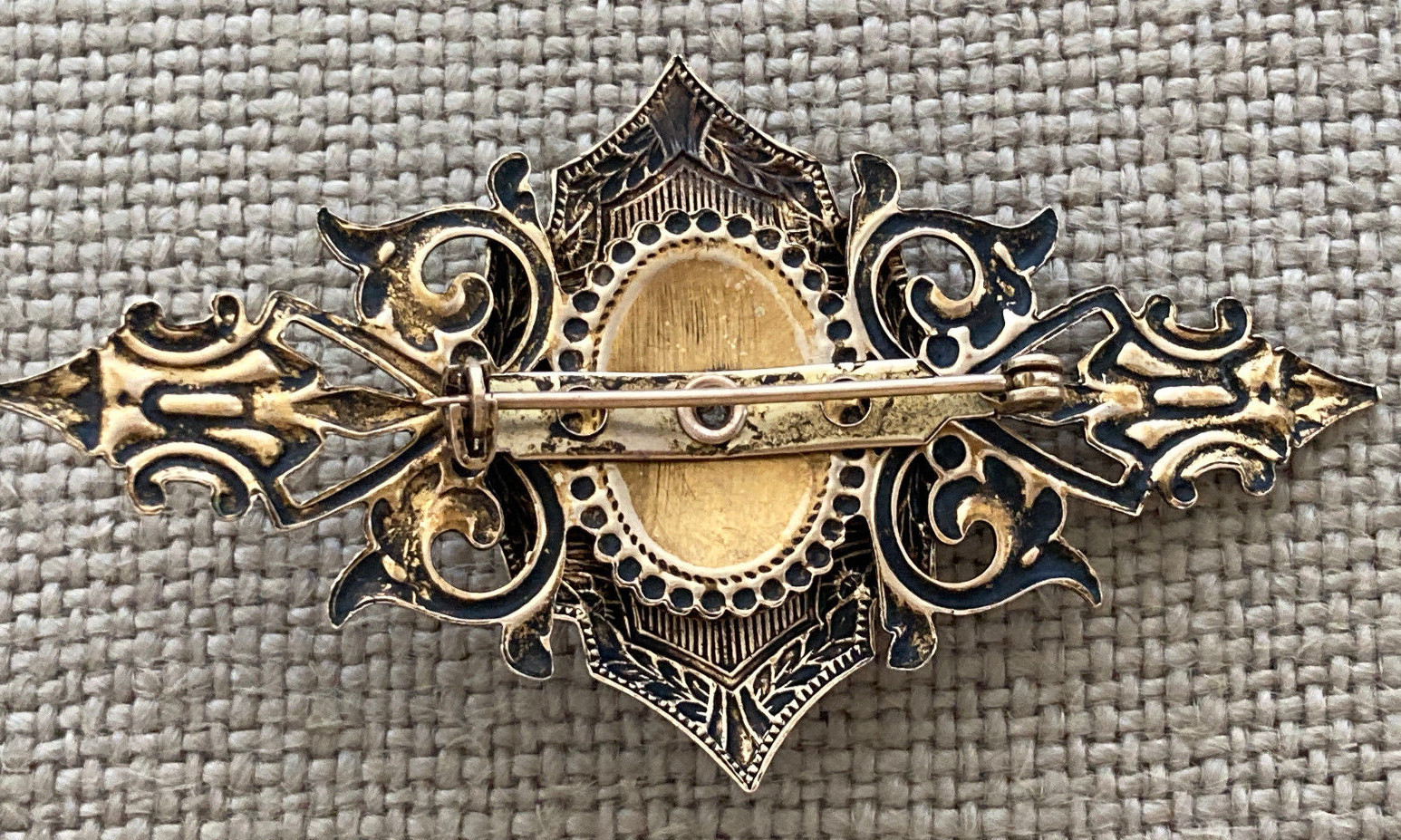 Brooch Brass Cabochon Mood Moon Stone Filigree Floral Shield Vintage 60s