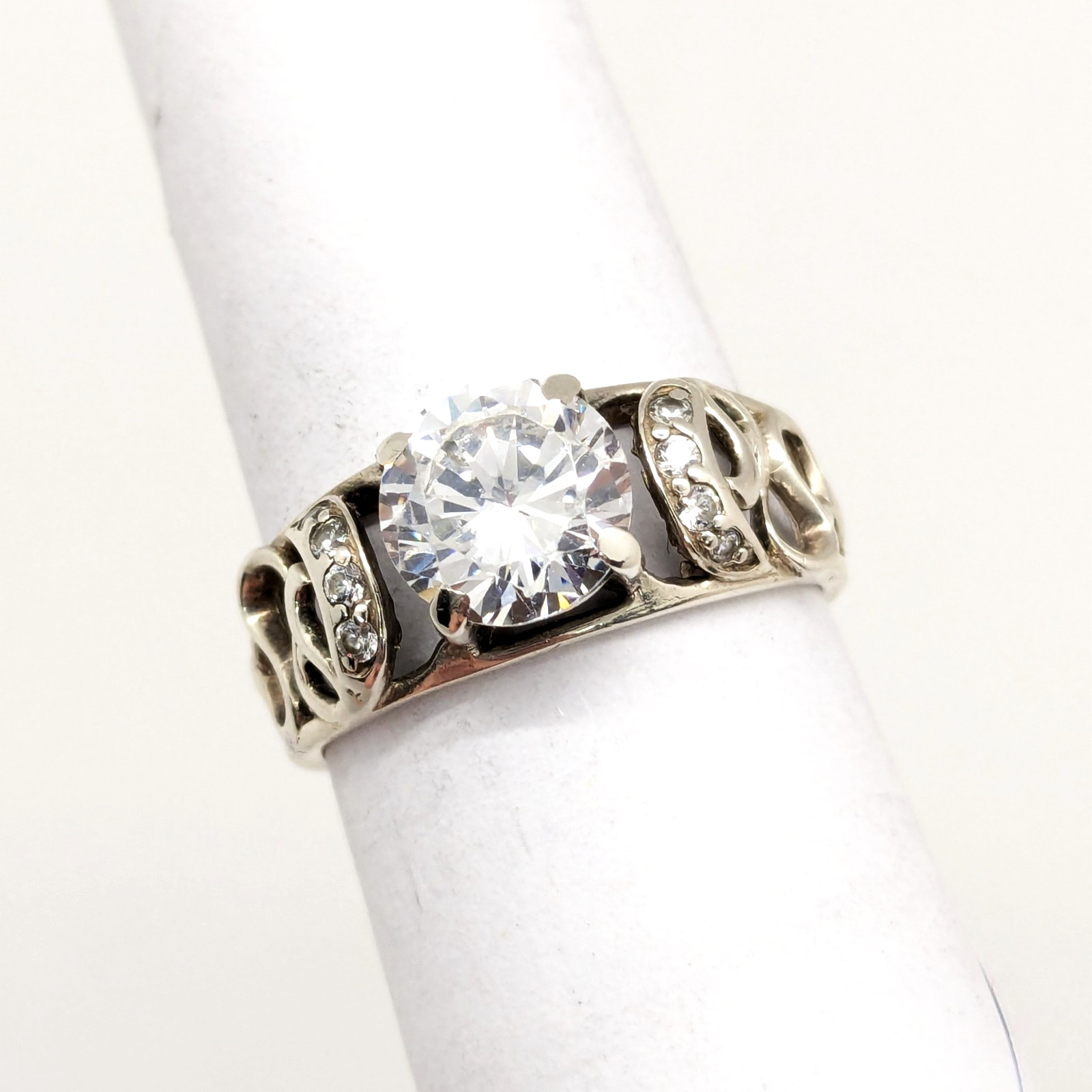 Vintage Elegant RING Silver 925 with Bright Stone -size: 8.75US (18.5mm)| UA #56