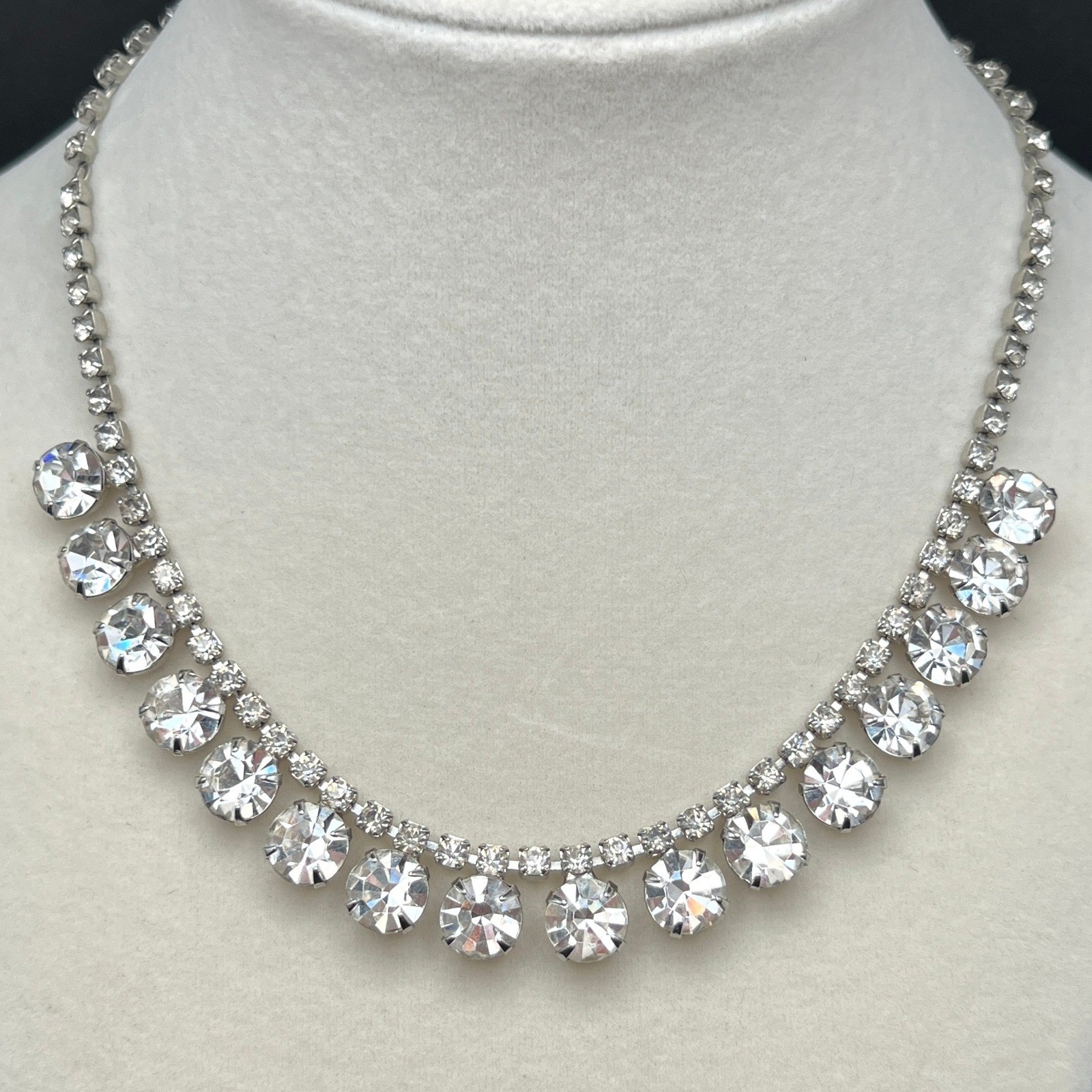 Vintage Rhinestone Necklace Choker Silver Tone Clear 16″ READ