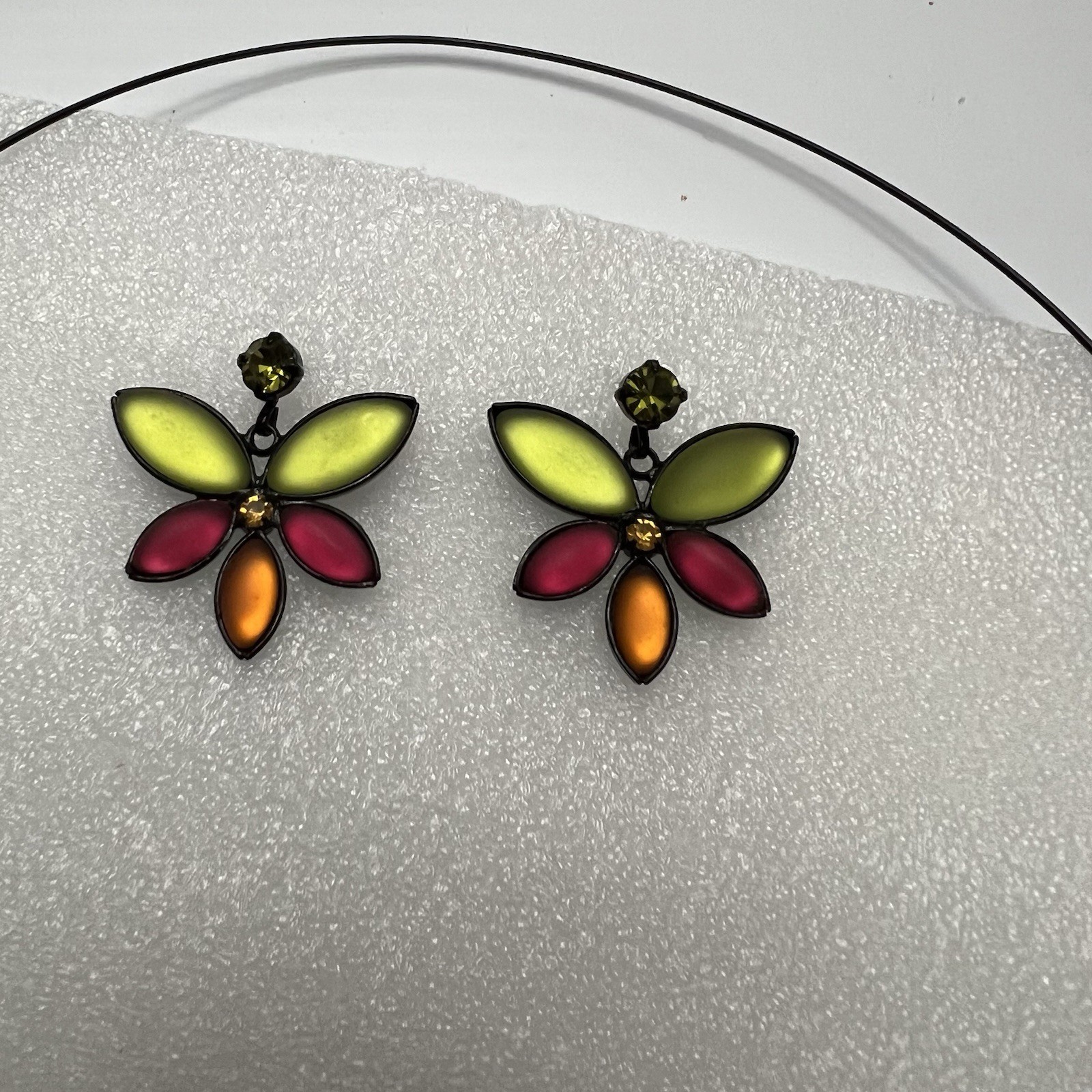 Vtg Set Black Shaped Wire Burgundy Olive Lemon Orange Stone Neck Choker Earring