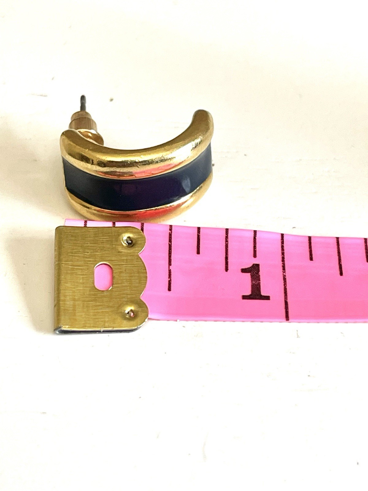 Vintage Signed Black Enamel Gold Tone Half Hoop Earrings Retro Quiet Luxury EUC